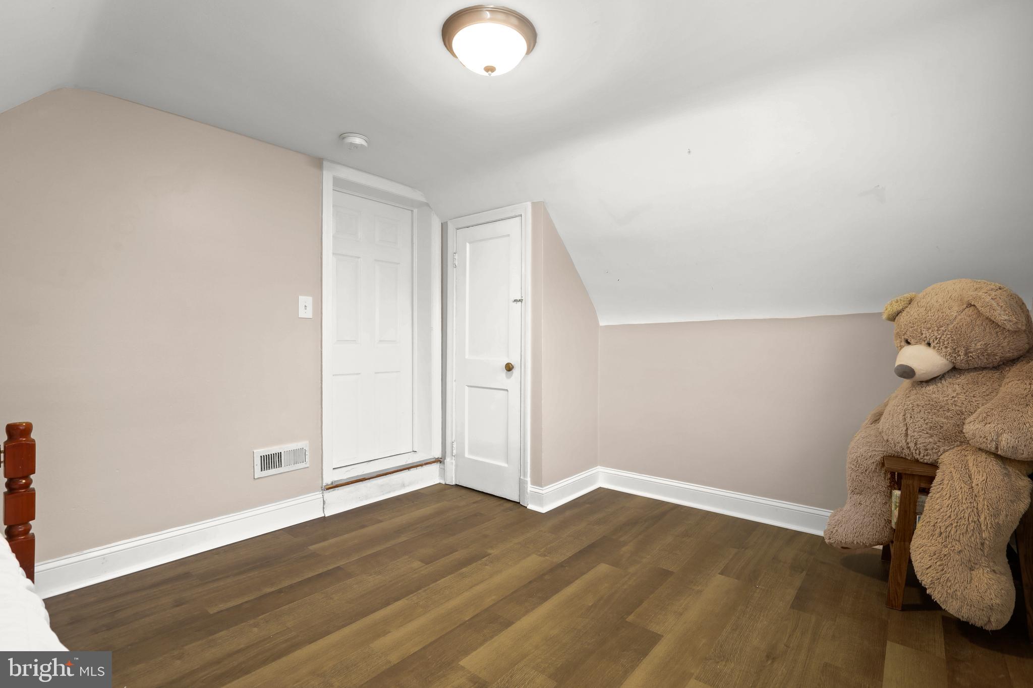 LIBERTY HEIGHTS - Residential