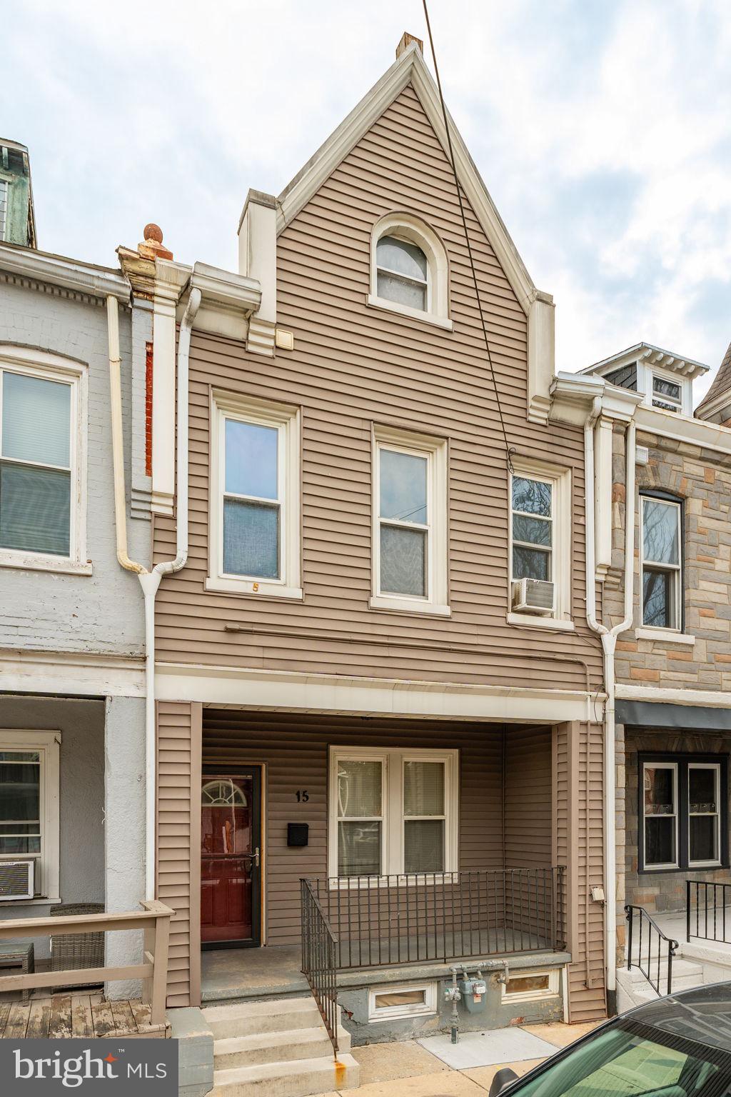 LANCASTER - Residential