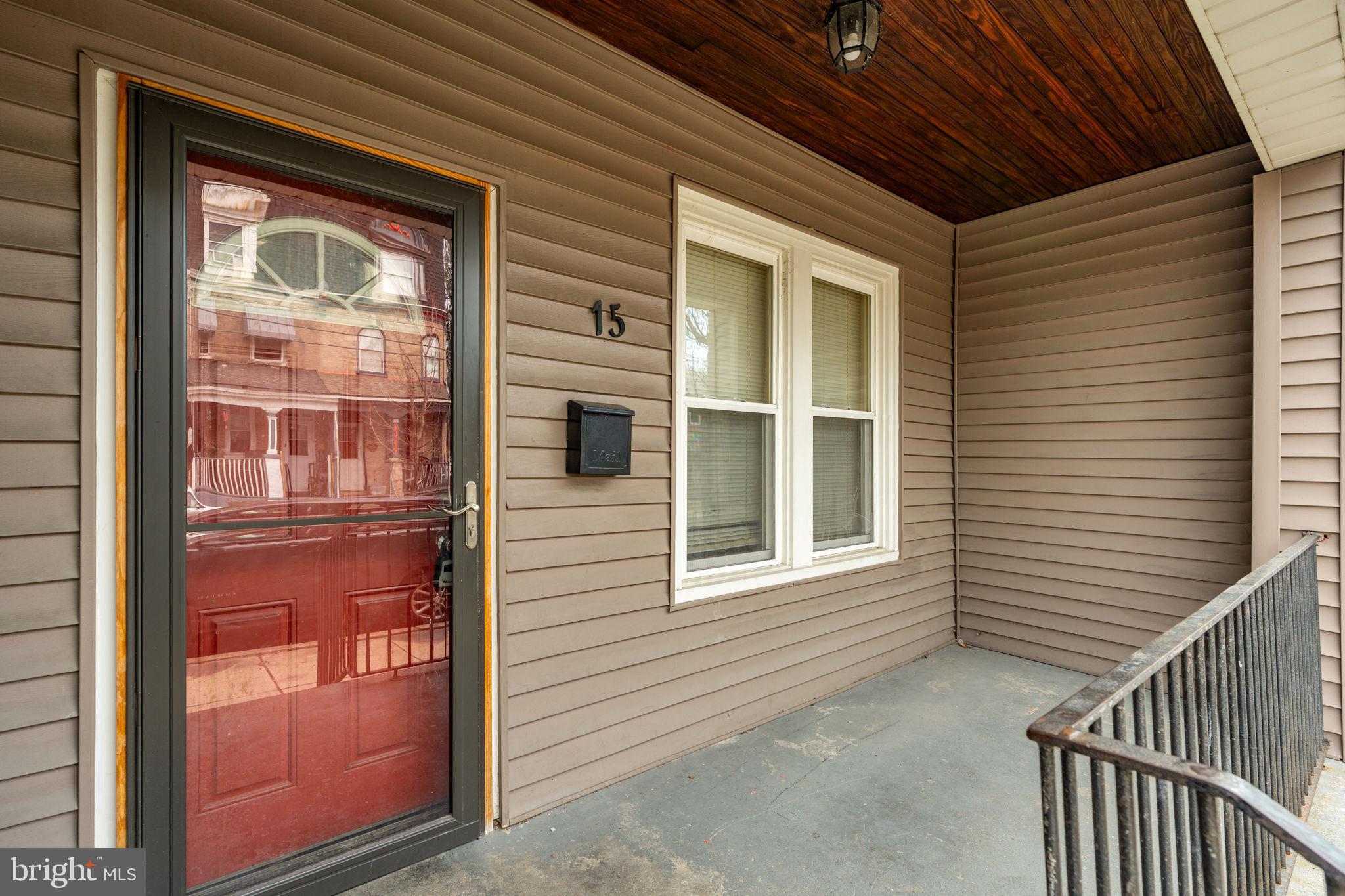 LANCASTER - Residential