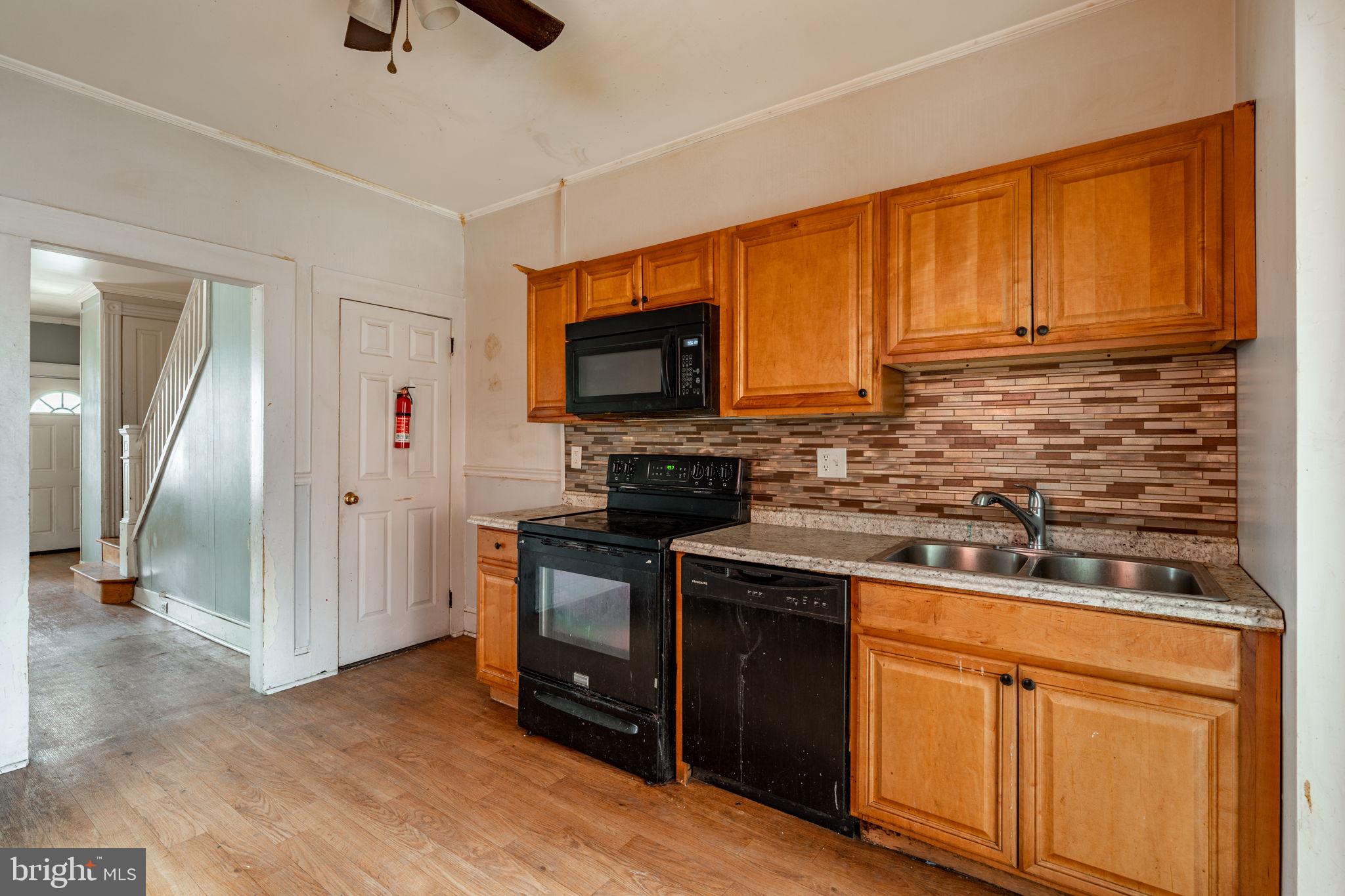 LANCASTER - Residential