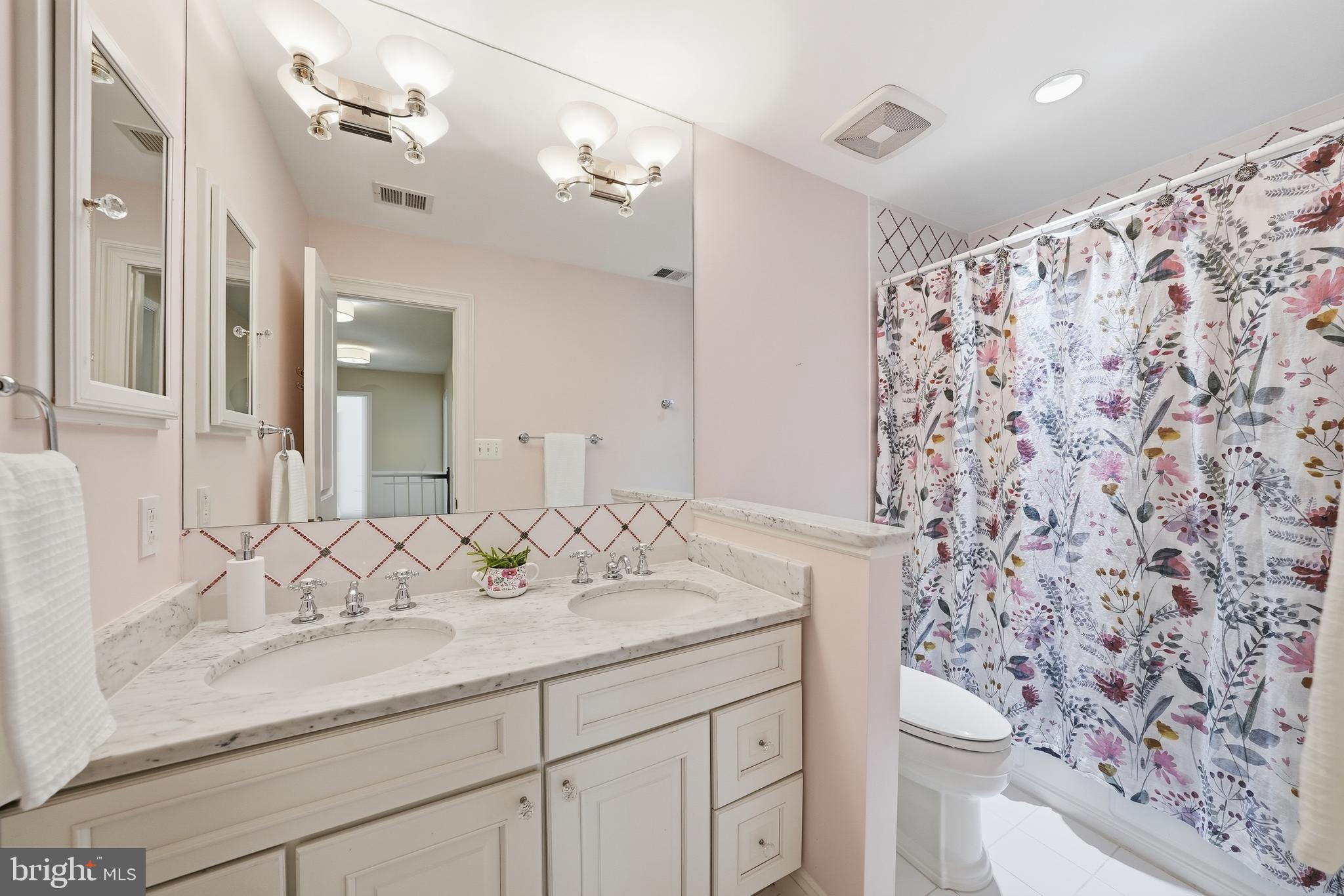 COLVINS GLEN - Residential