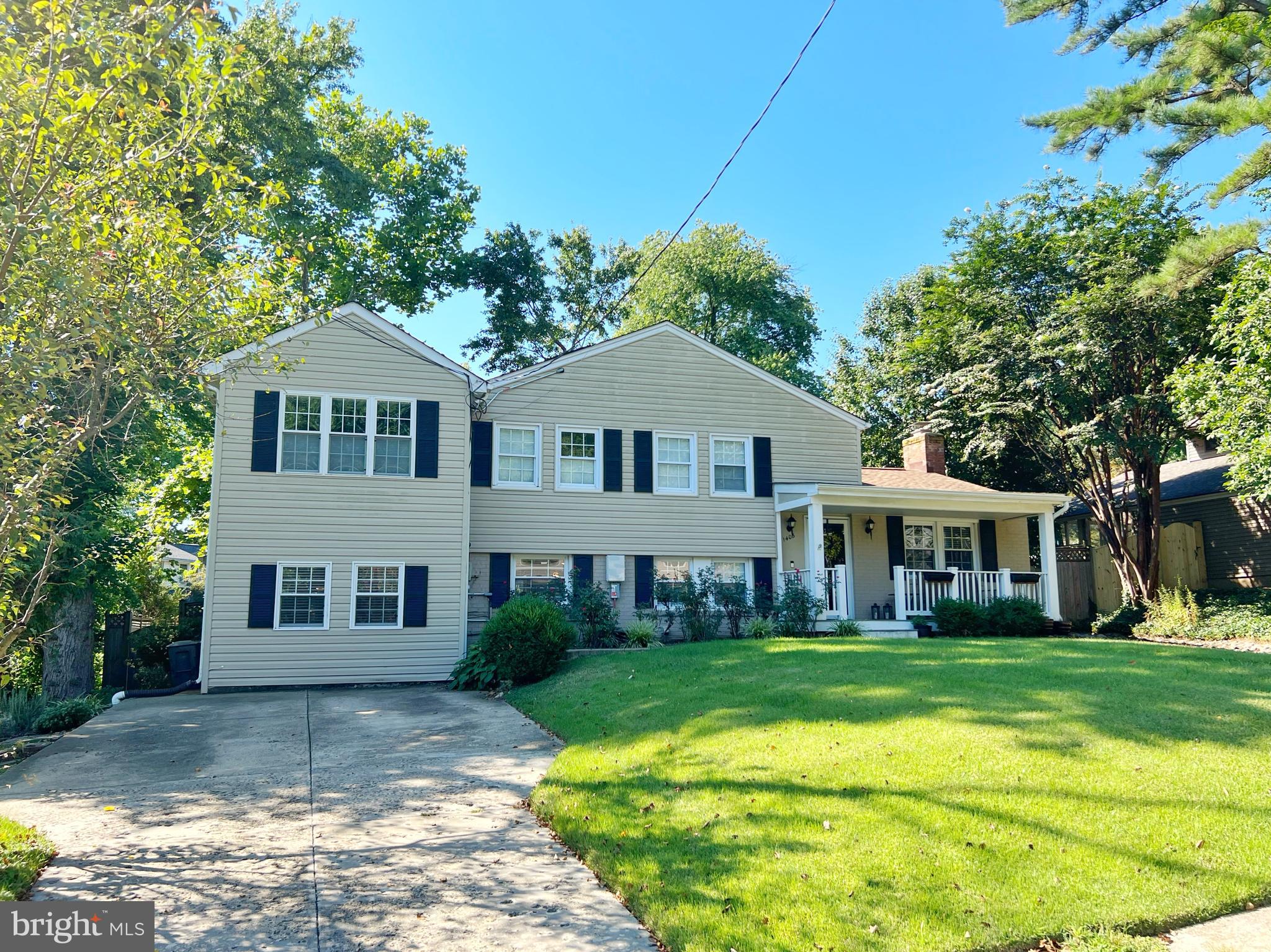 WESTGROVE - Residential Lease