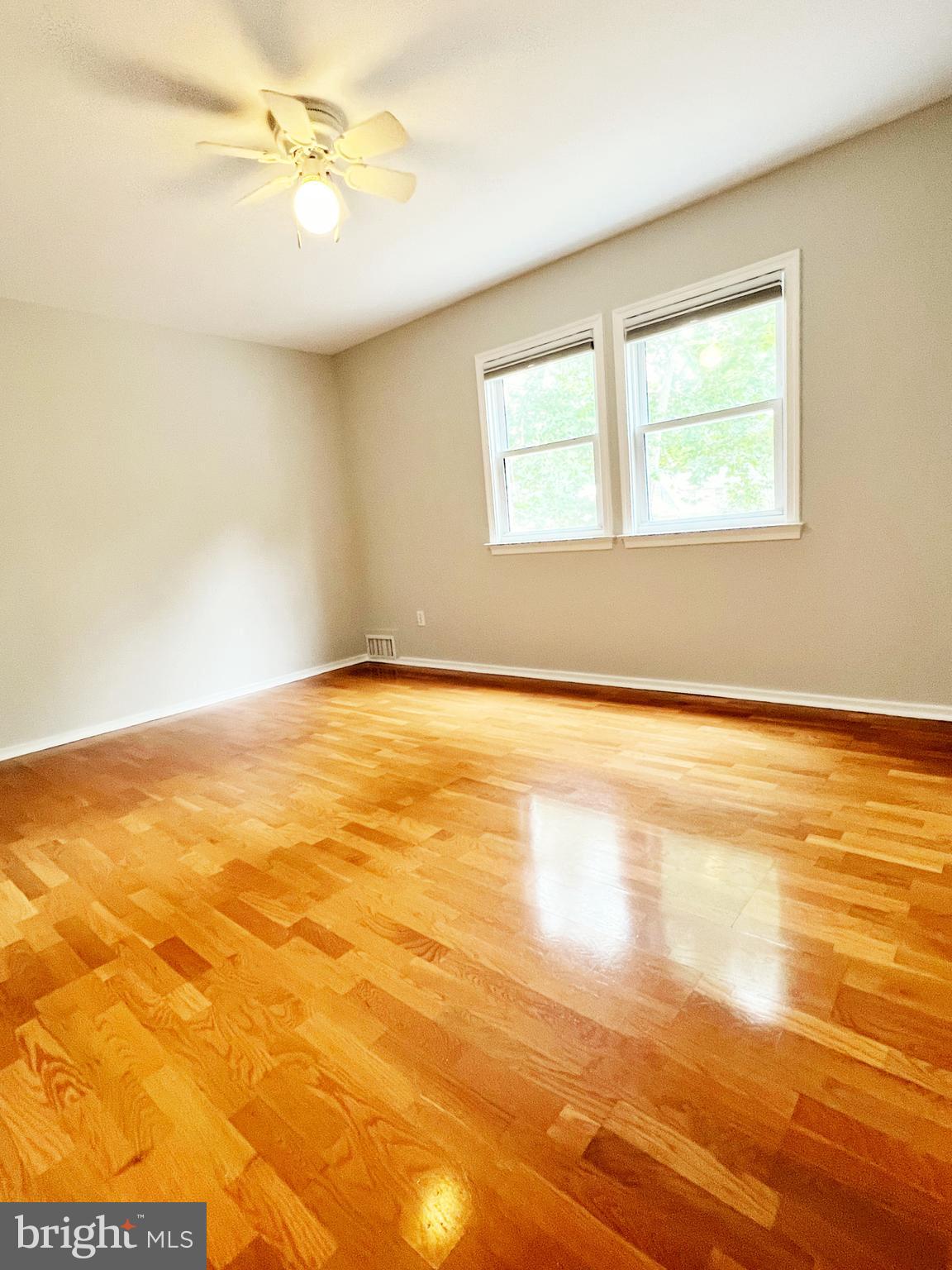 WESTGROVE - Residential Lease