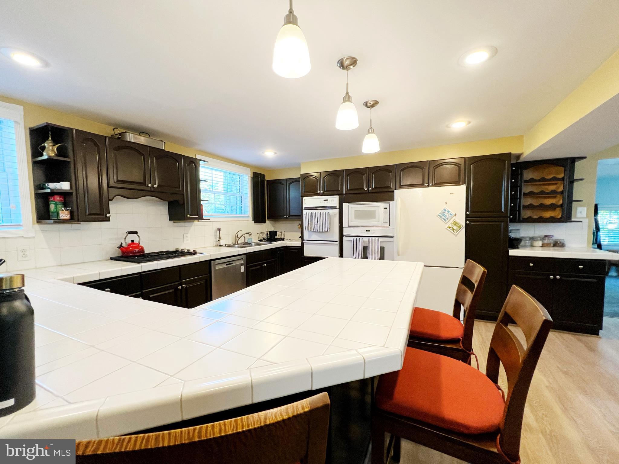 WESTGROVE - Residential Lease