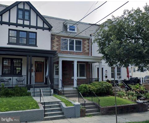 2413 39TH STREET NW WASHINGTON DC 20007