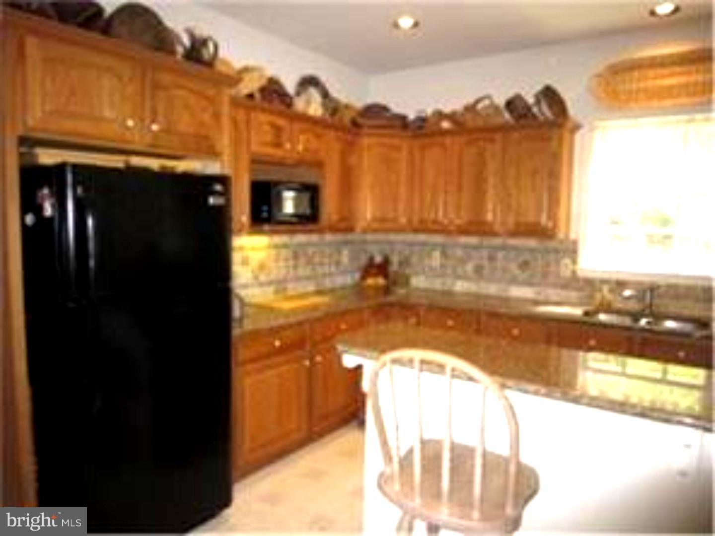 PATHFINDER WOODS - Residential