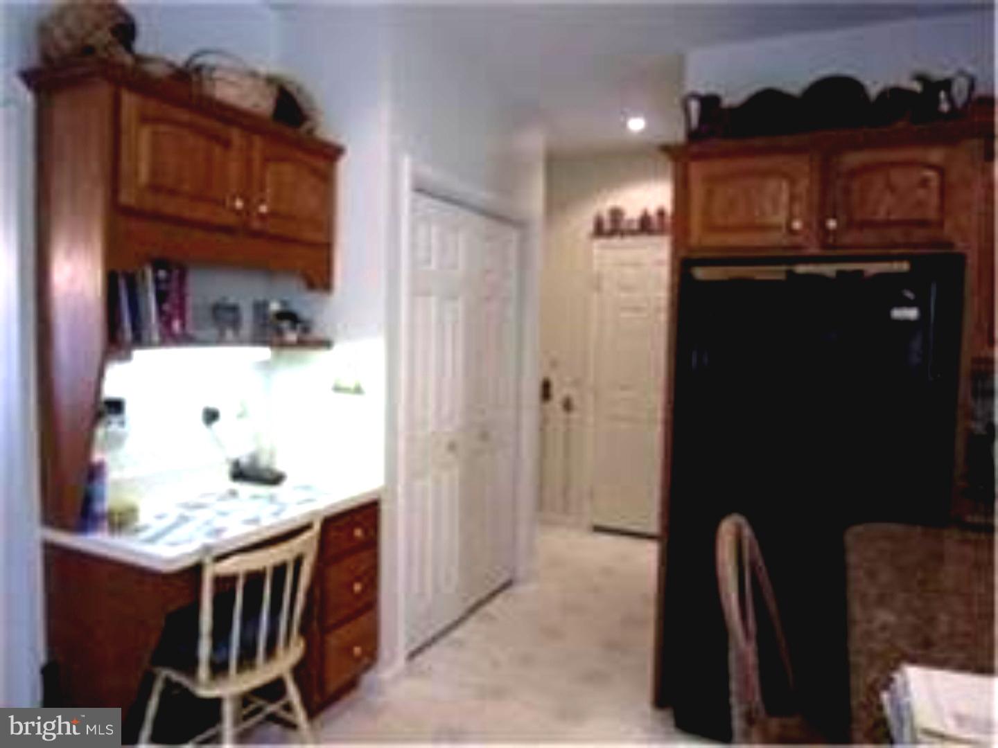 PATHFINDER WOODS - Residential