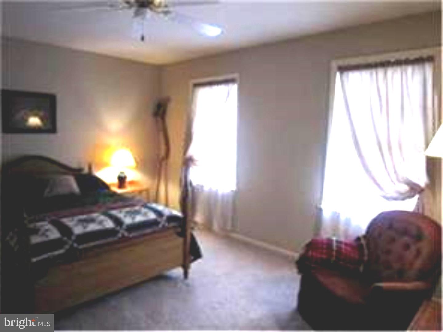 PATHFINDER WOODS - Residential