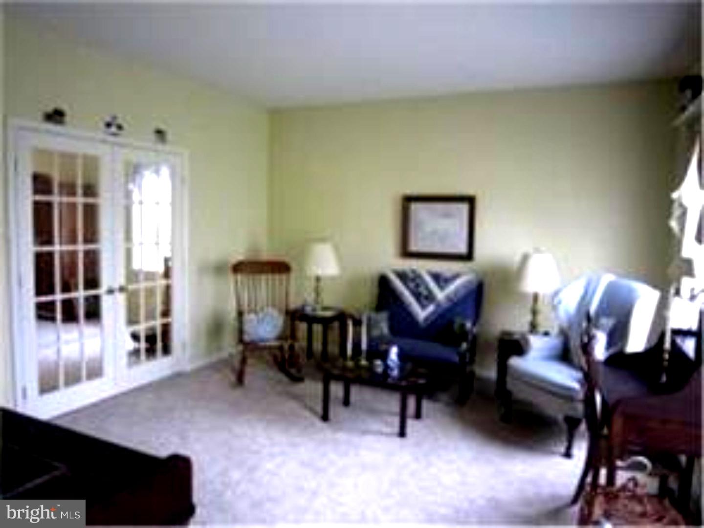 PATHFINDER WOODS - Residential