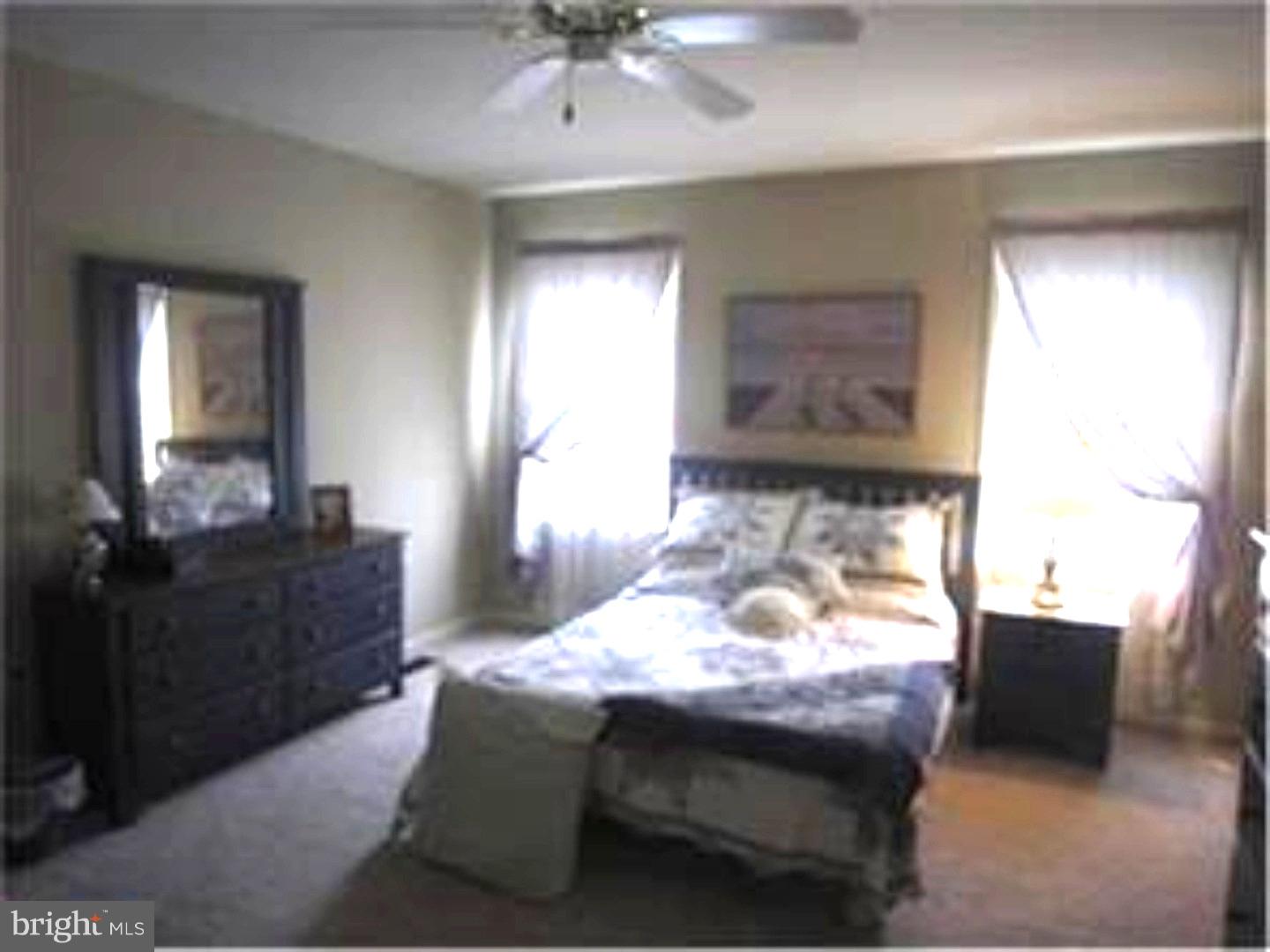 PATHFINDER WOODS - Residential