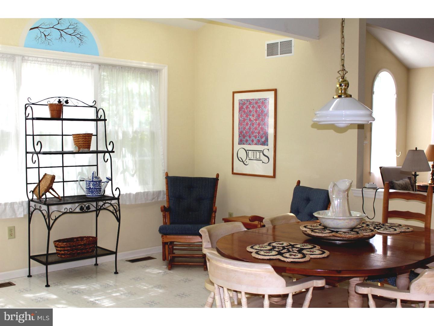 PATHFINDER WOODS - Residential