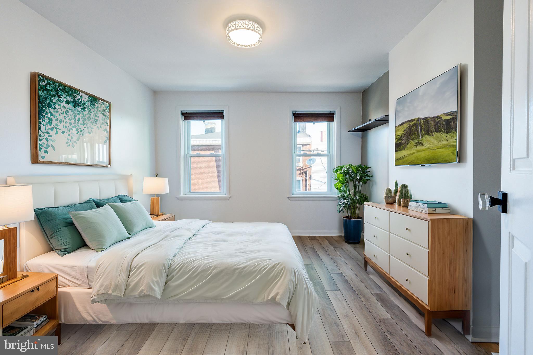 OLDE KENSINGTON - Residential