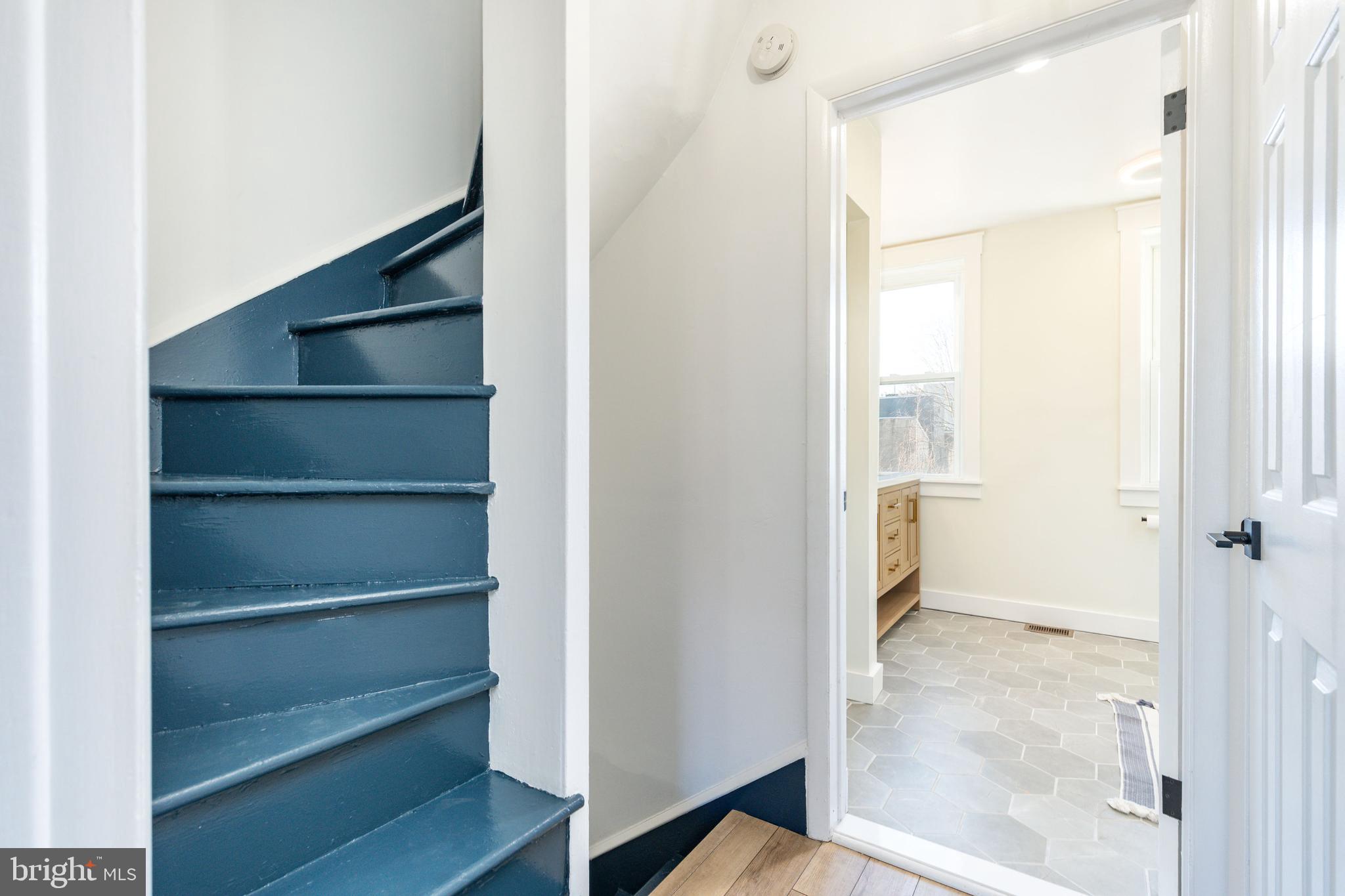 OLDE KENSINGTON - Residential