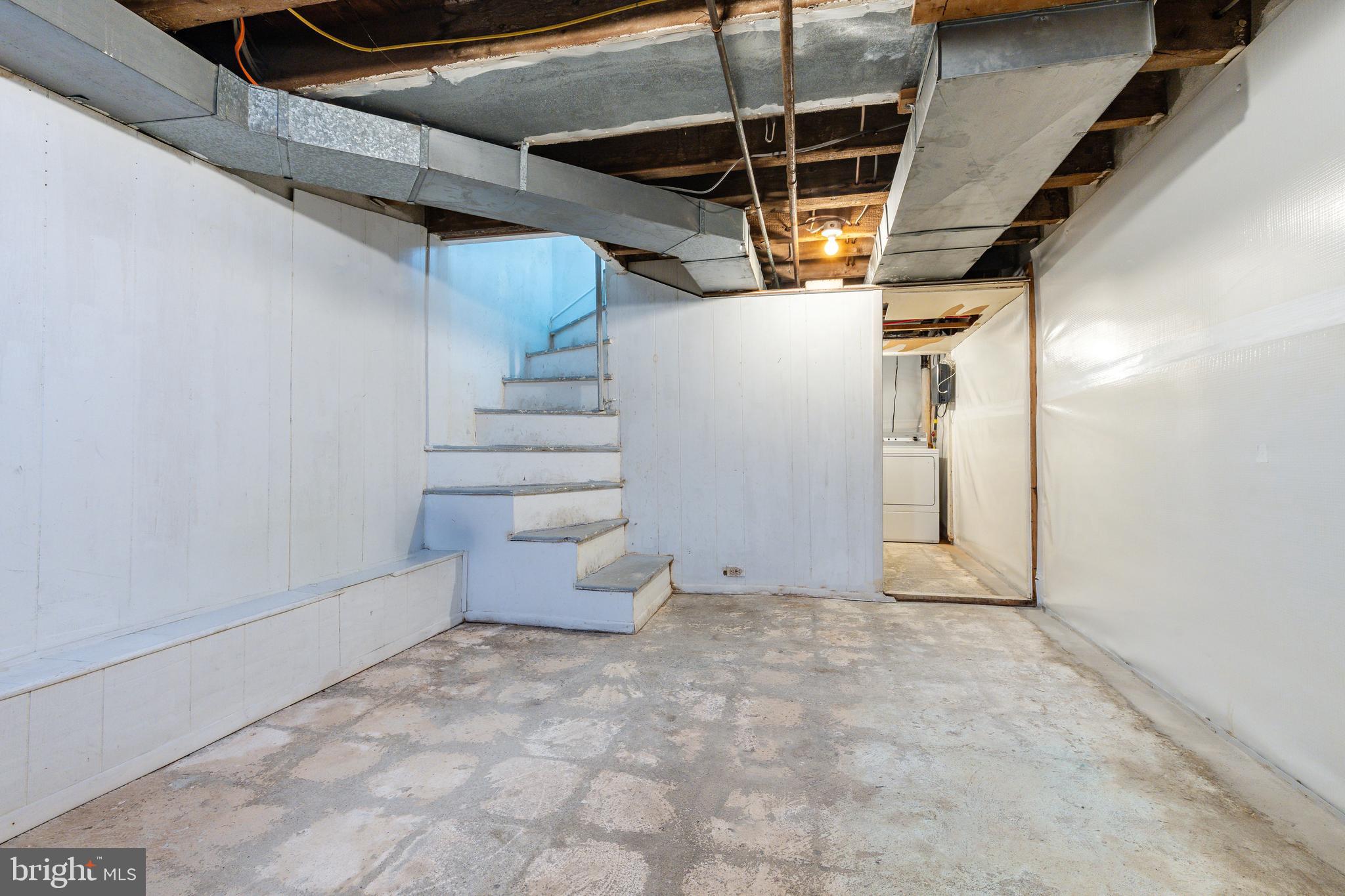 OLDE KENSINGTON - Residential