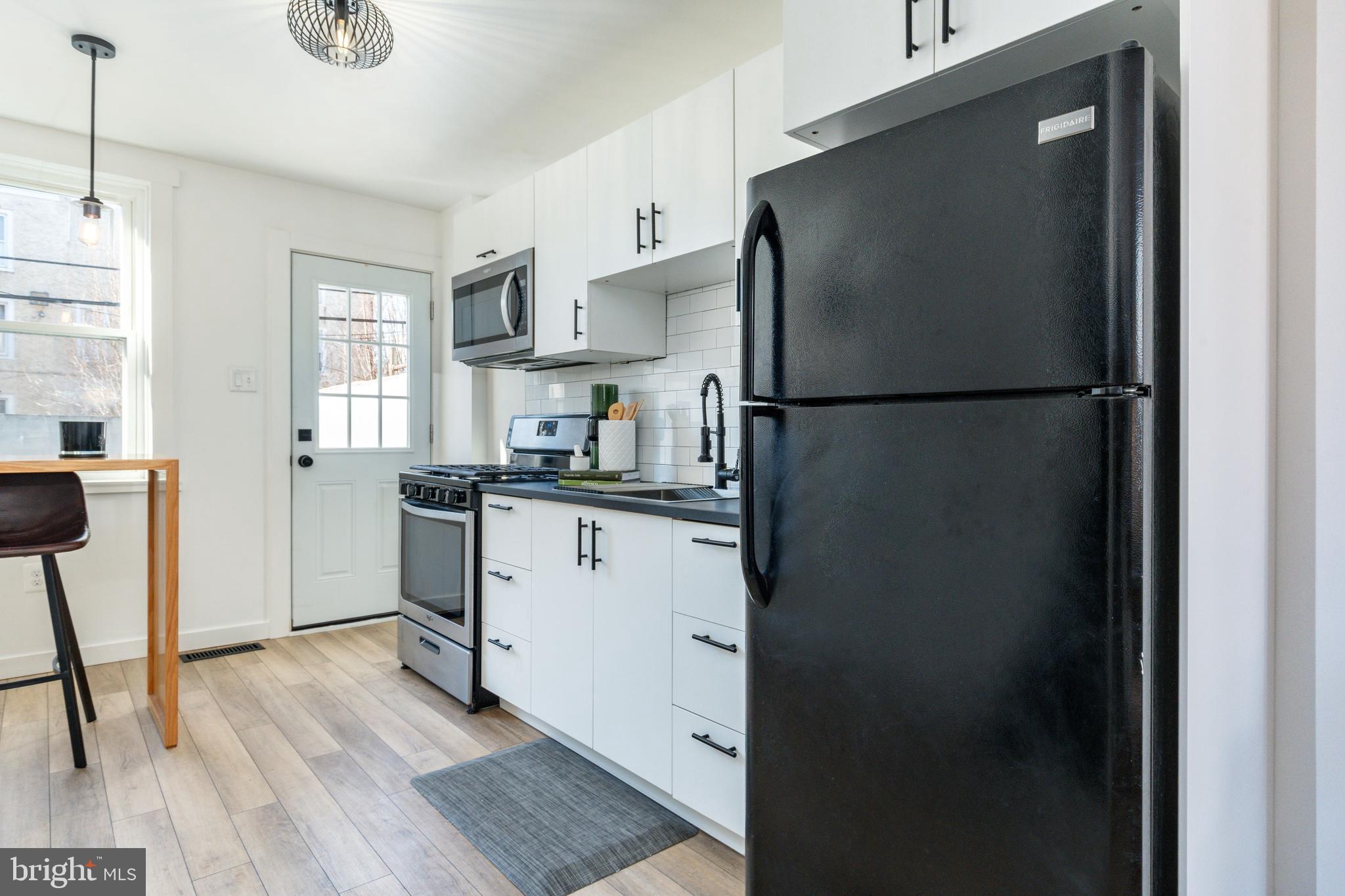 OLDE KENSINGTON - Residential