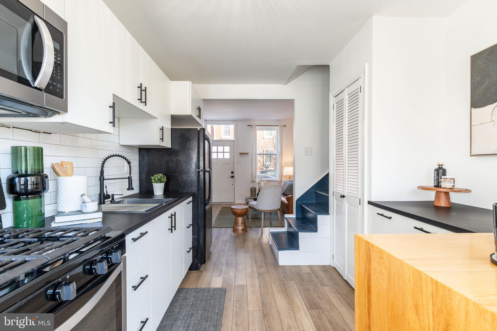 OLDE KENSINGTON - Residential