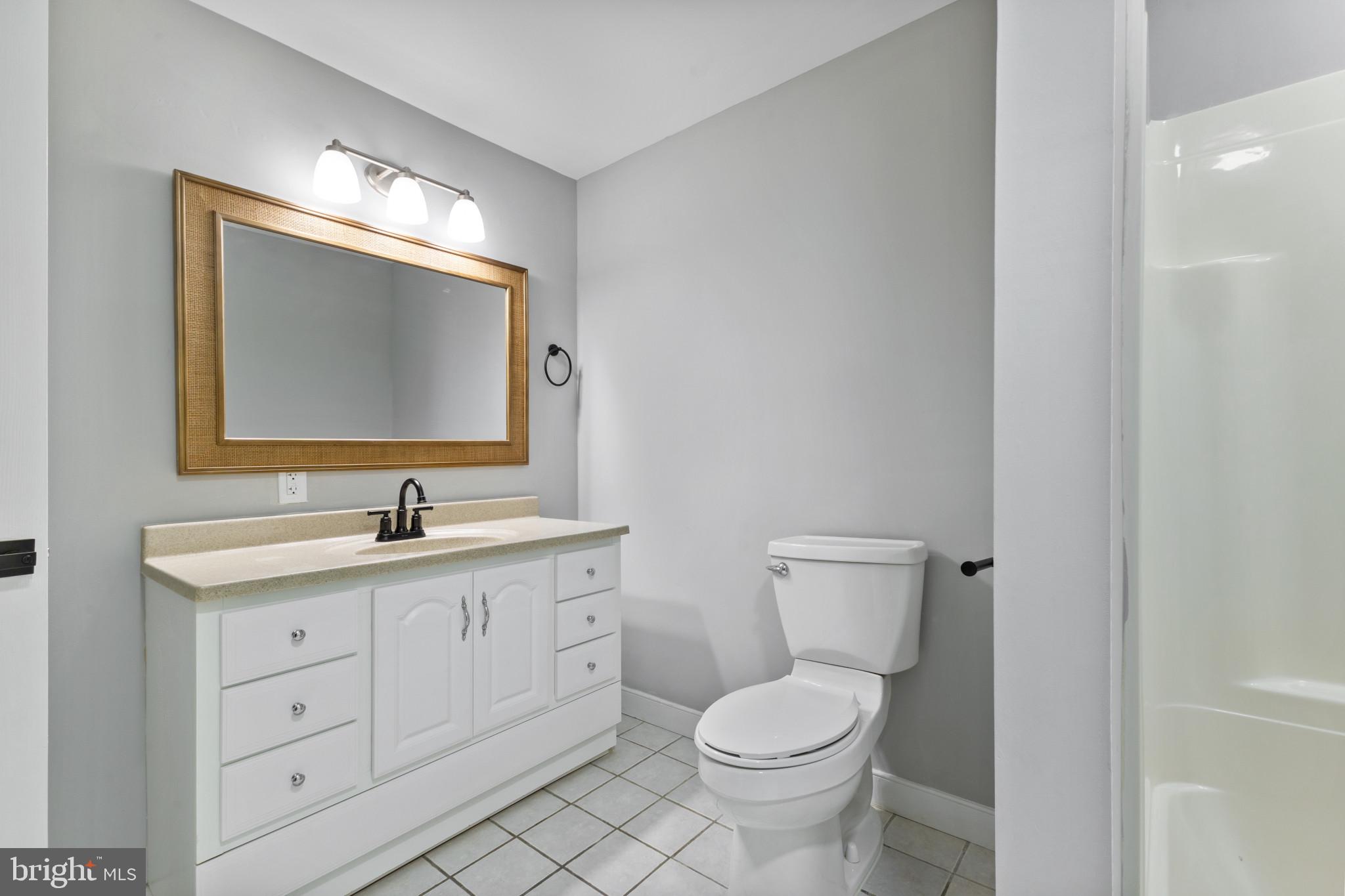 EDGE HILL - Residential