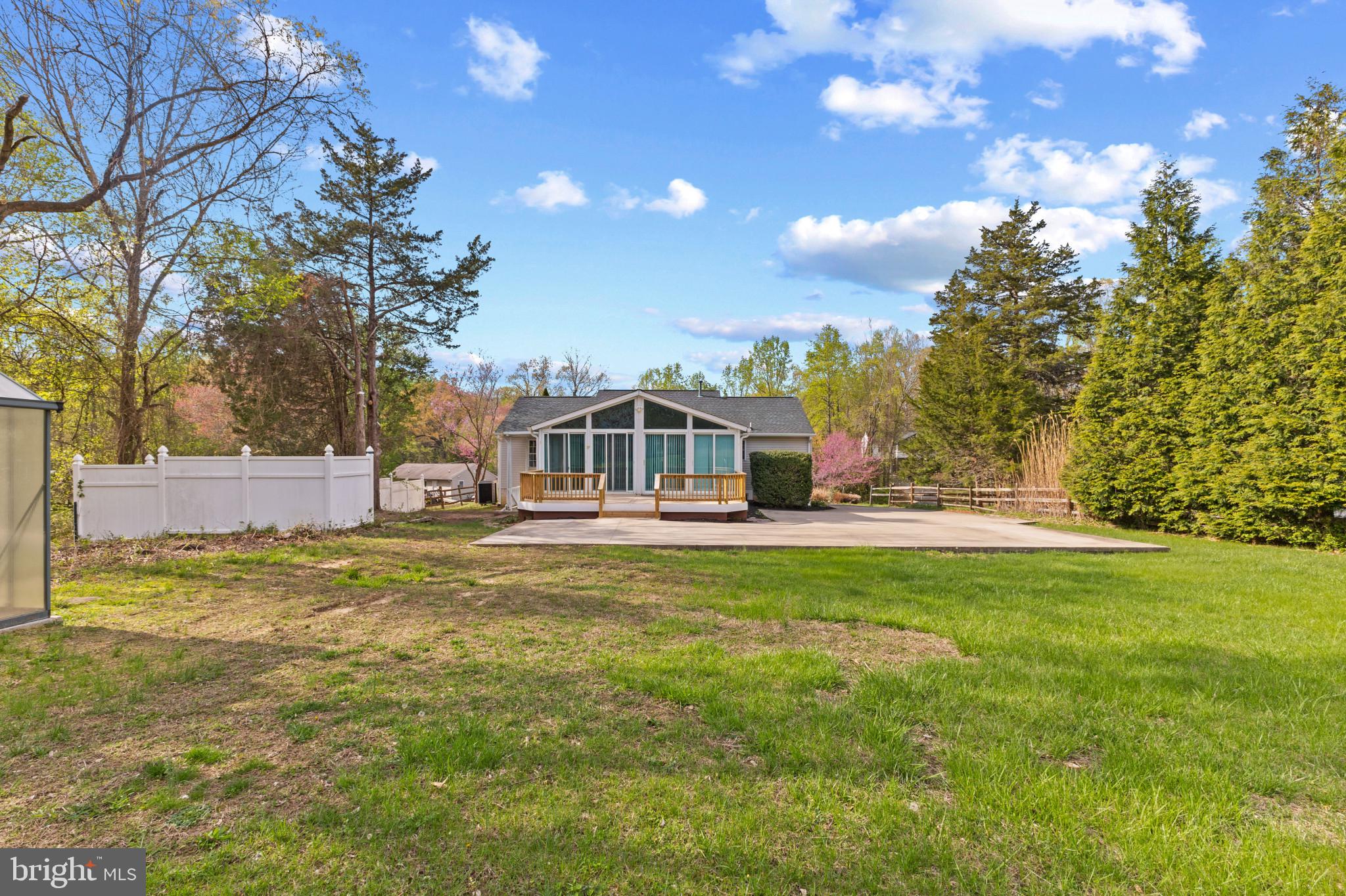 EDGE HILL - Residential