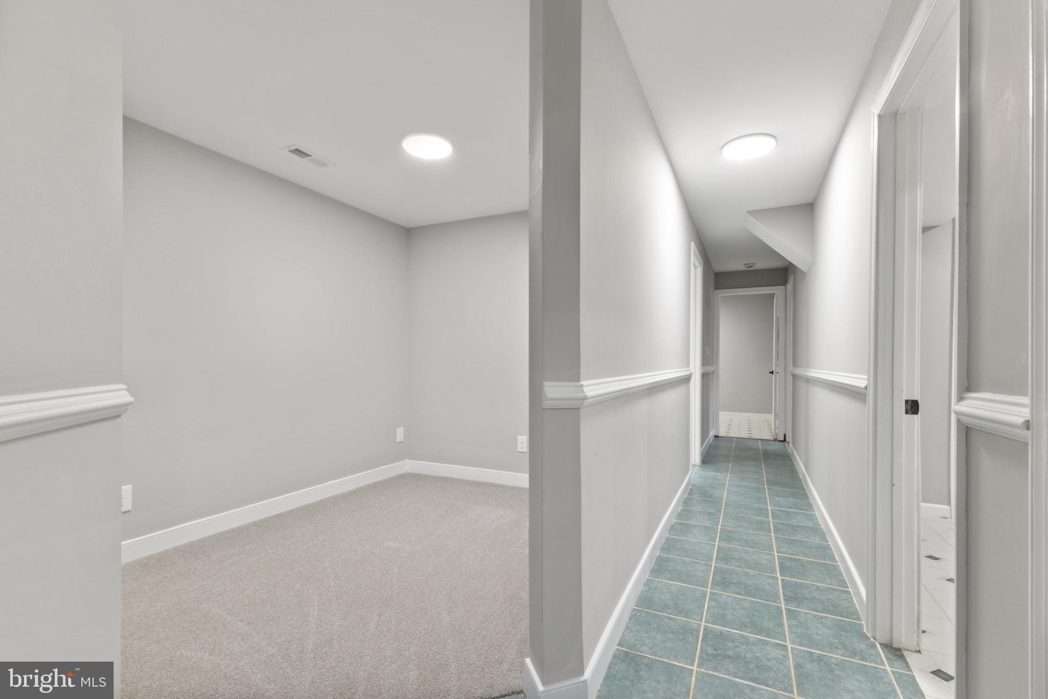 EDGE HILL - Residential