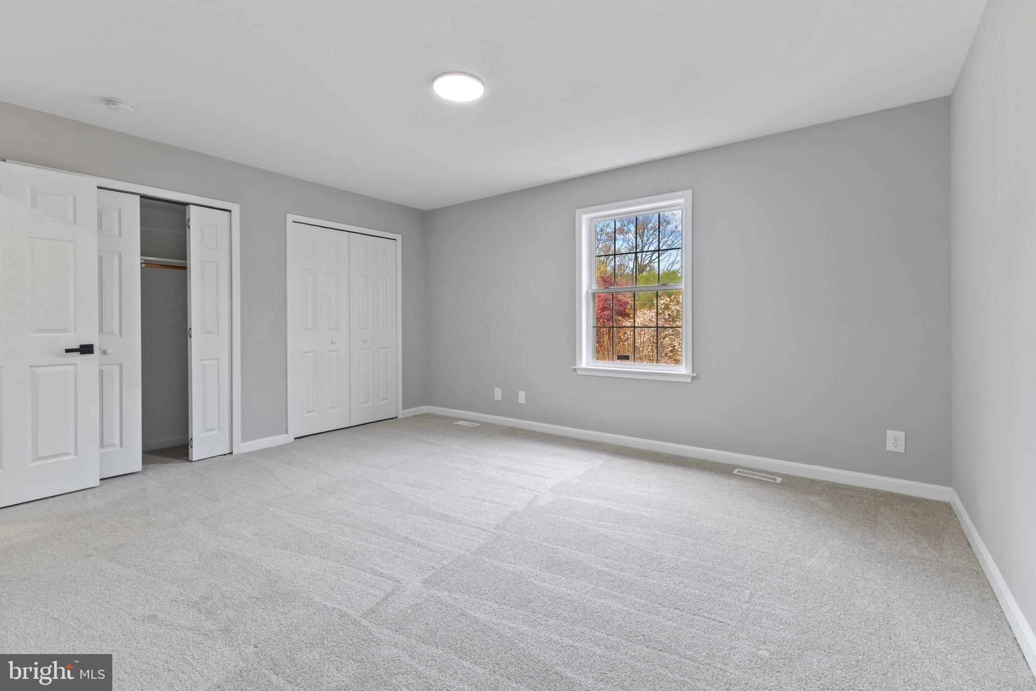 EDGE HILL - Residential