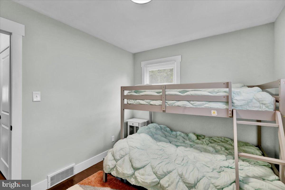 LINCOLN PARK - Residential