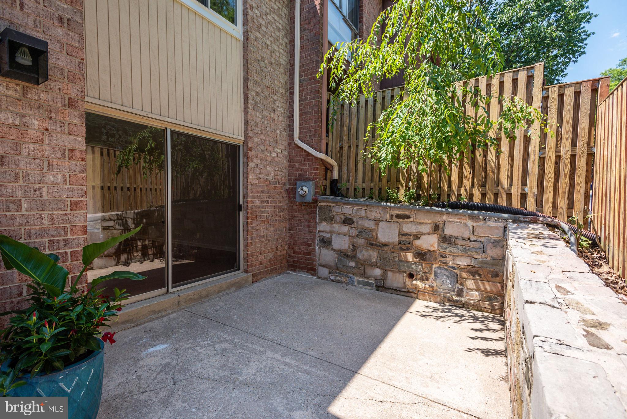 VILLAGE OF WILDE LAKE - Residential