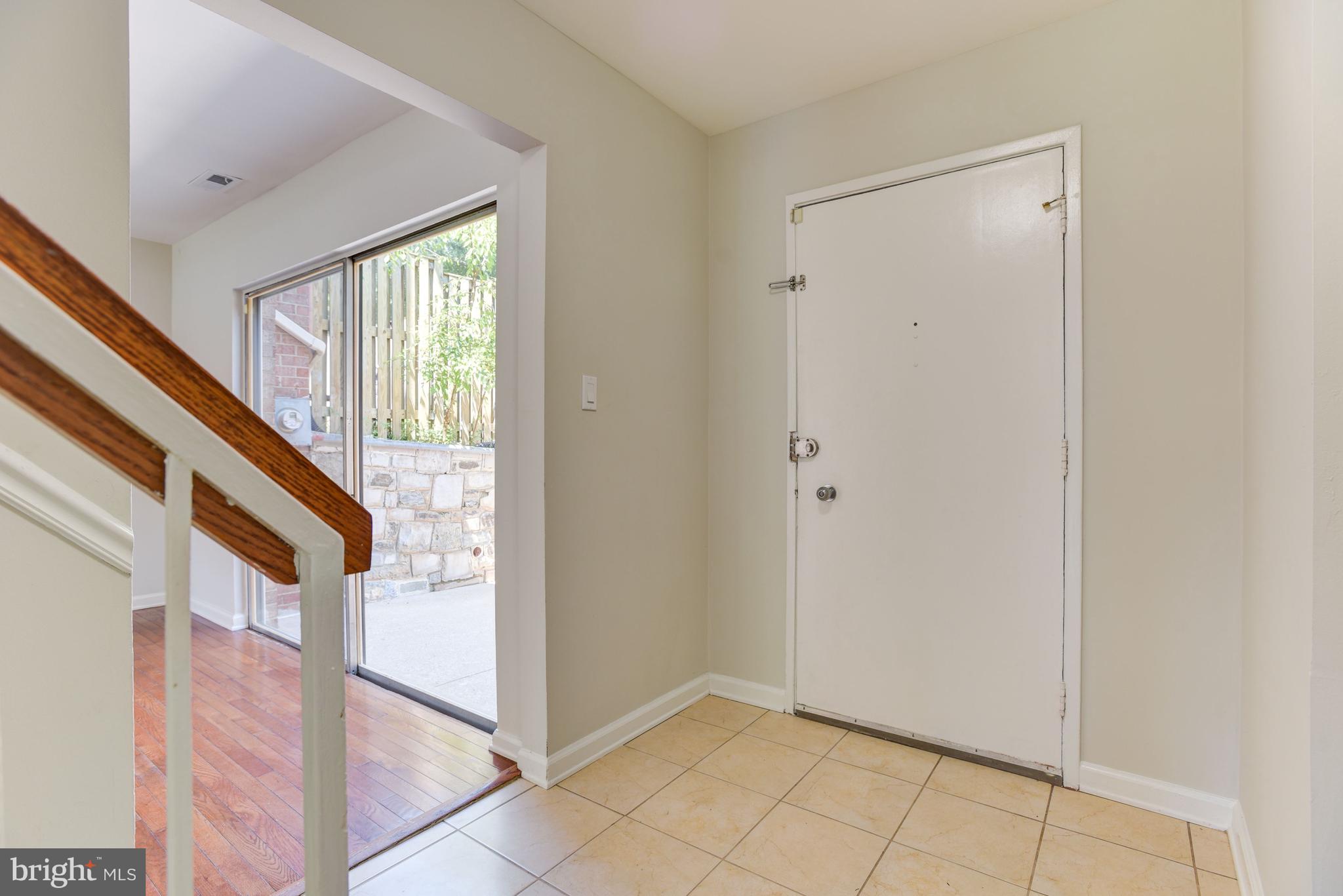 VILLAGE OF WILDE LAKE - Residential