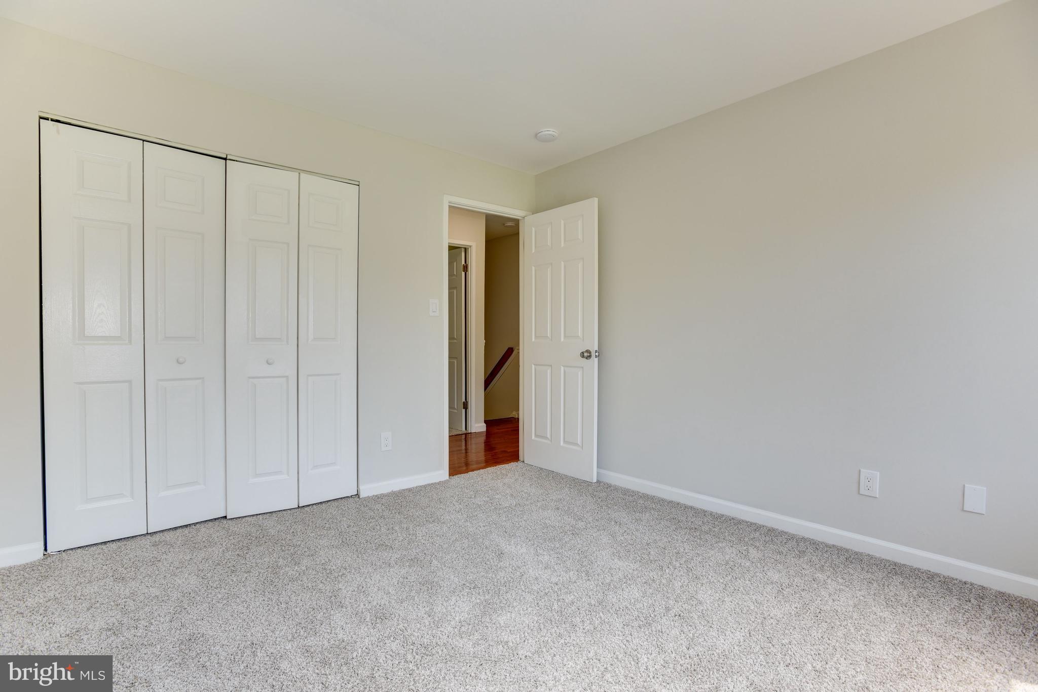 VILLAGE OF WILDE LAKE - Residential