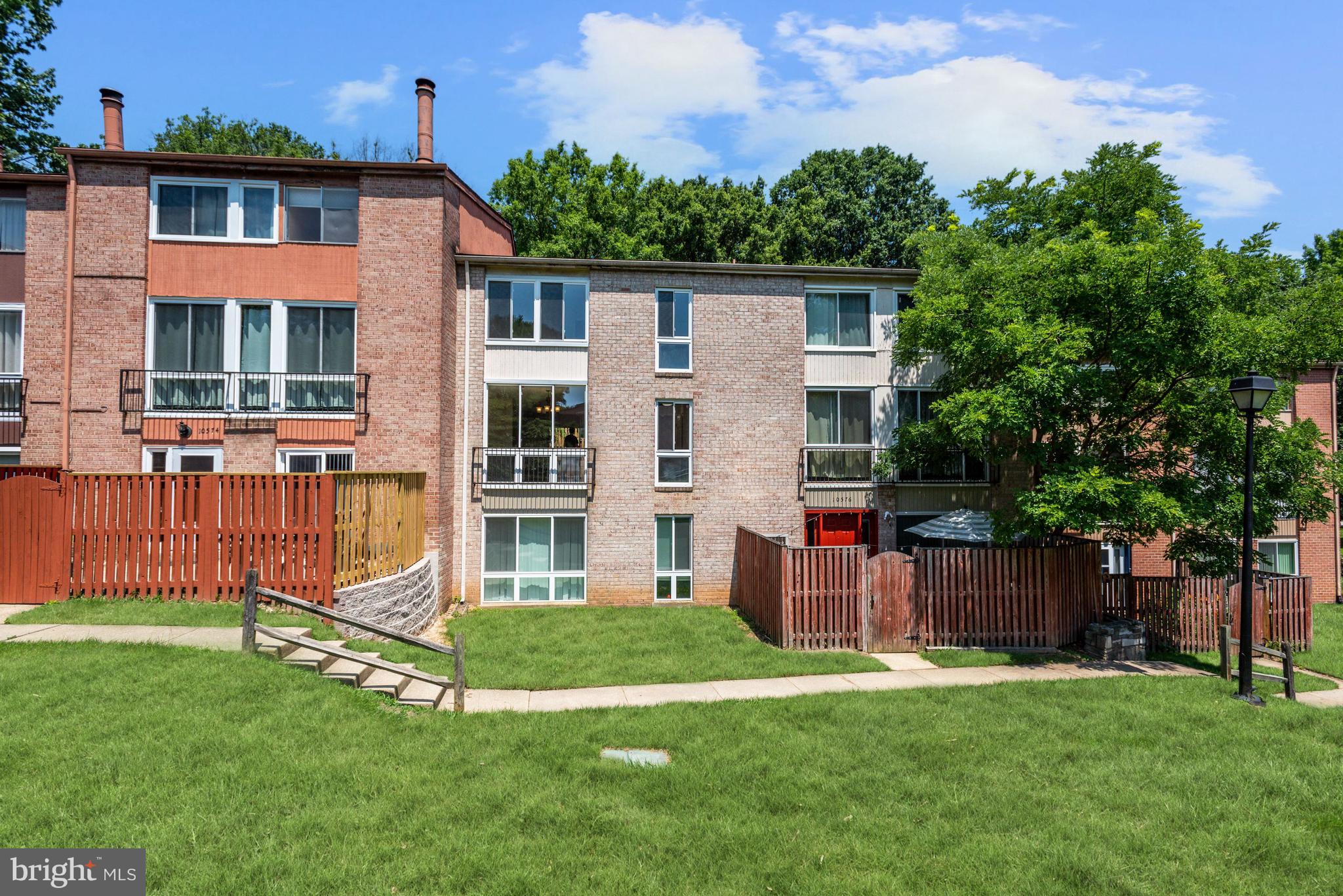 VILLAGE OF WILDE LAKE - Residential