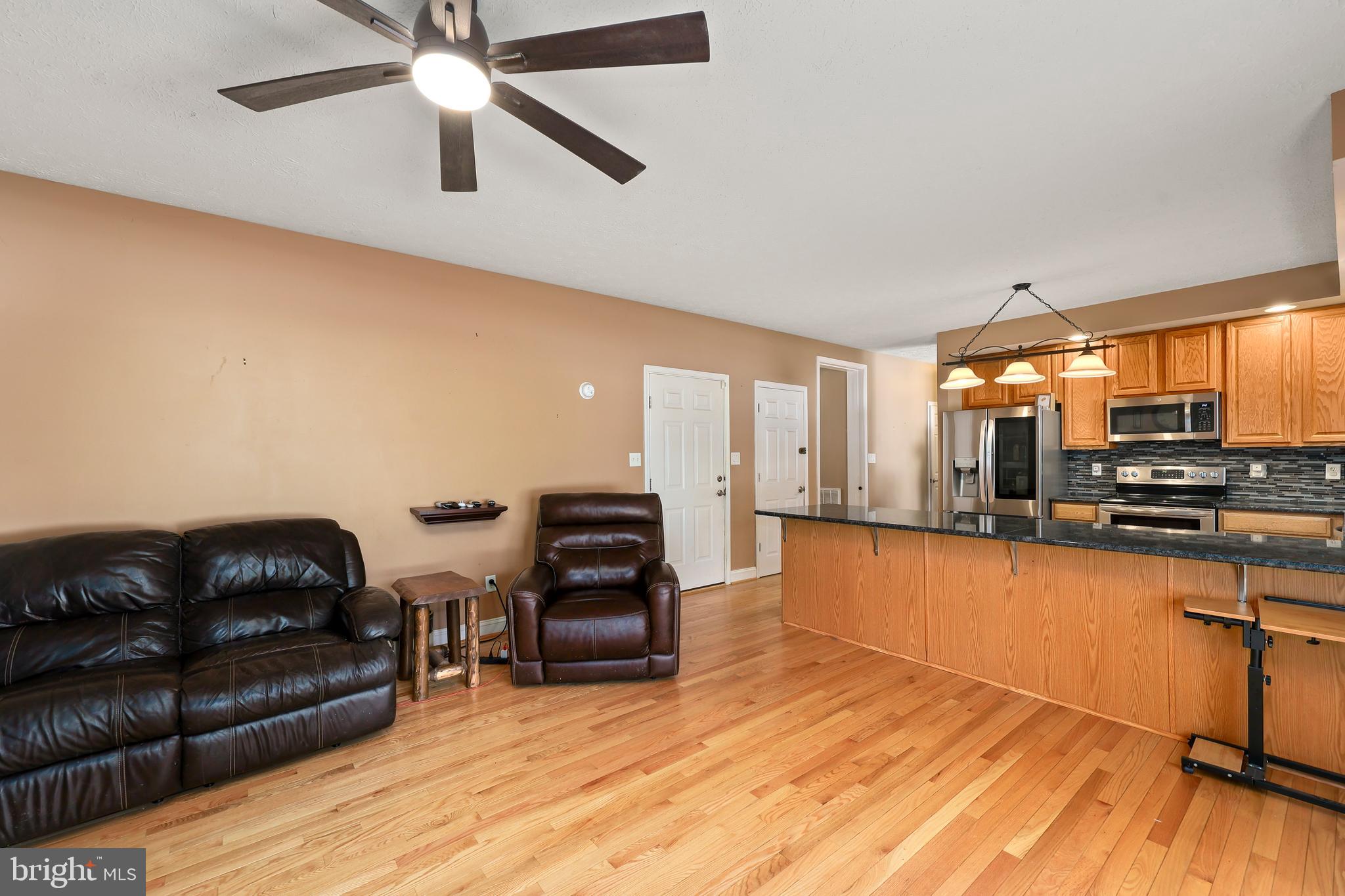 LAKE WILDERNESS - Residential