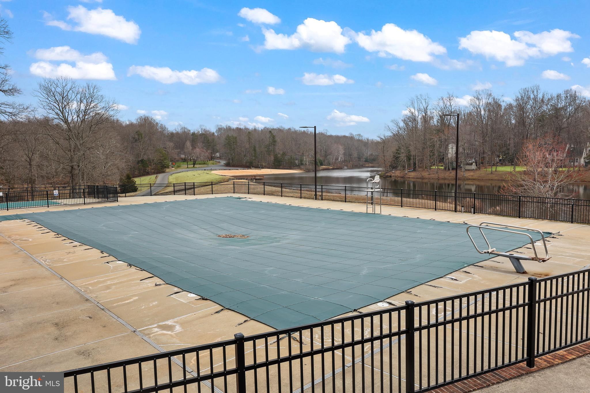 LAKE WILDERNESS - Residential