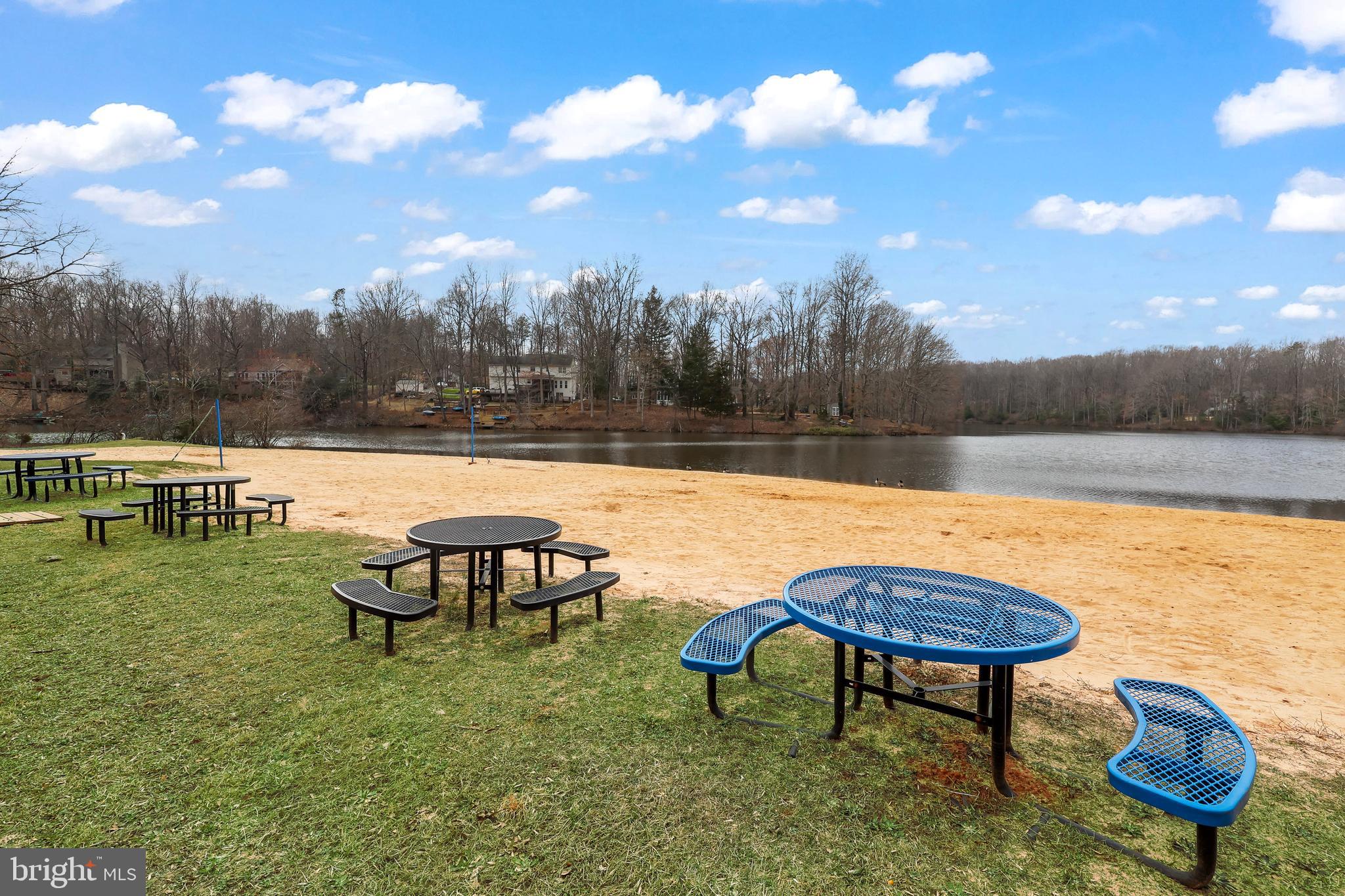 LAKE WILDERNESS - Residential