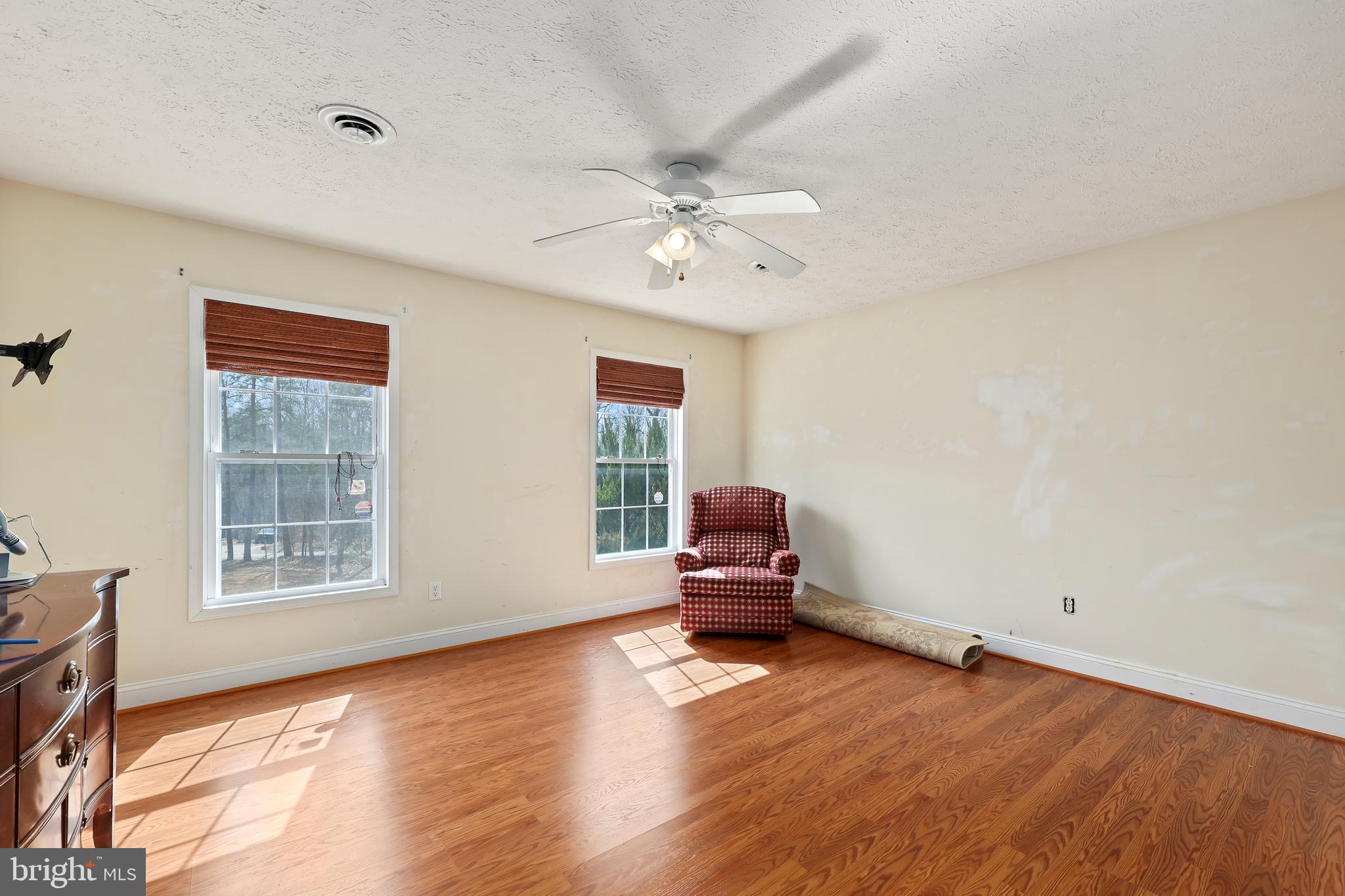 LAKE WILDERNESS - Residential