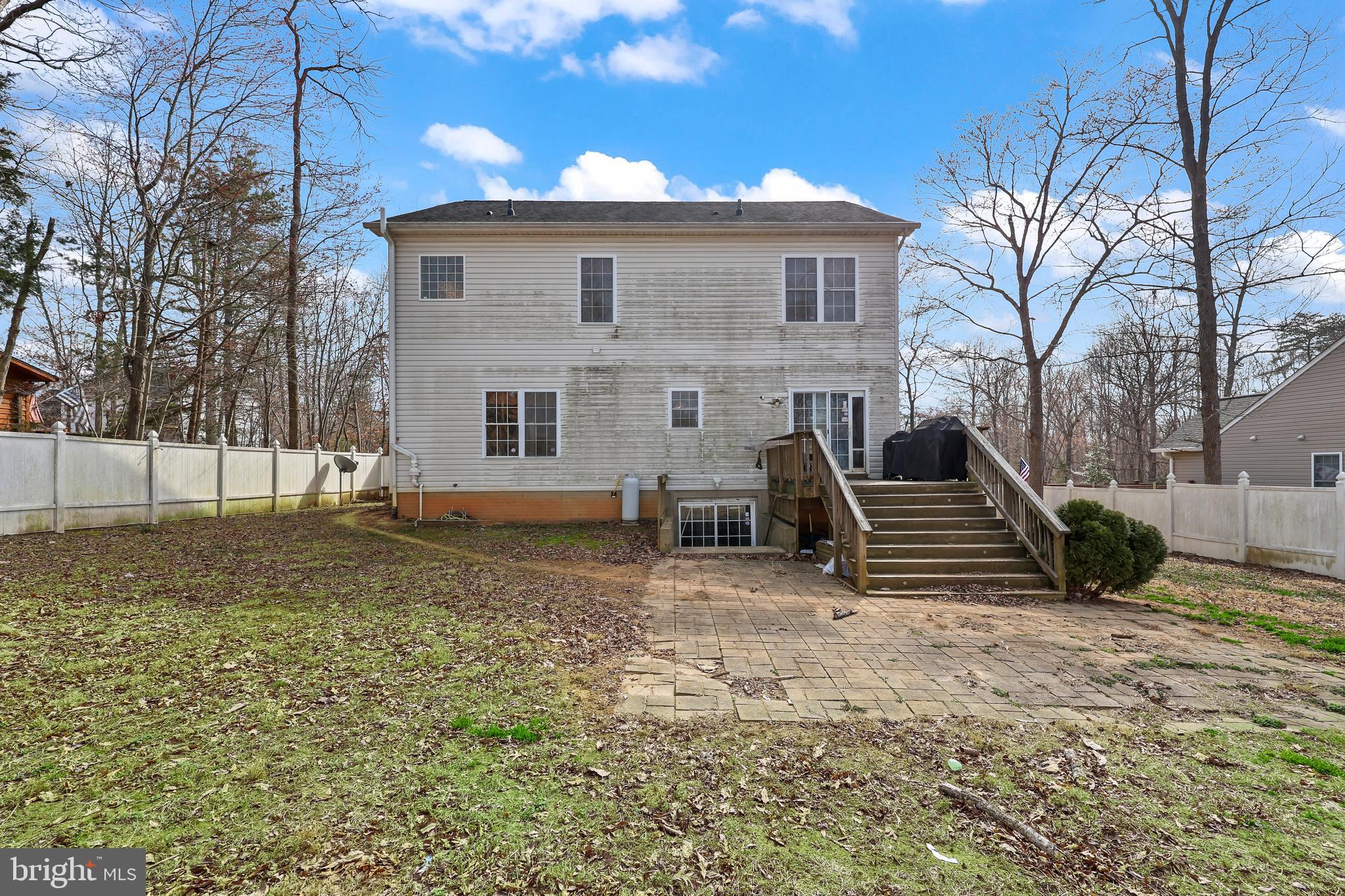 LAKE WILDERNESS - Residential