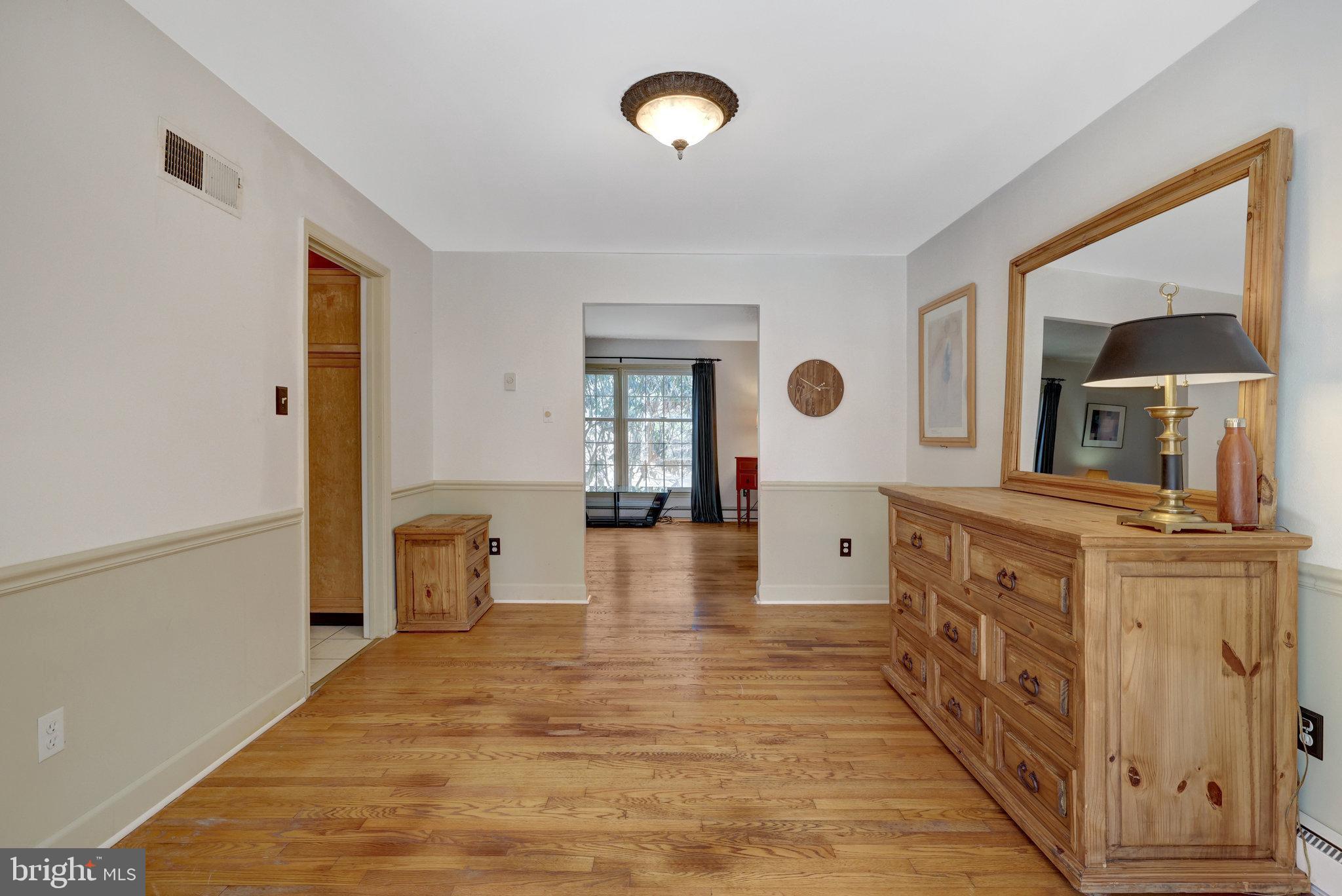 VALE SPRING WOODS - Residential