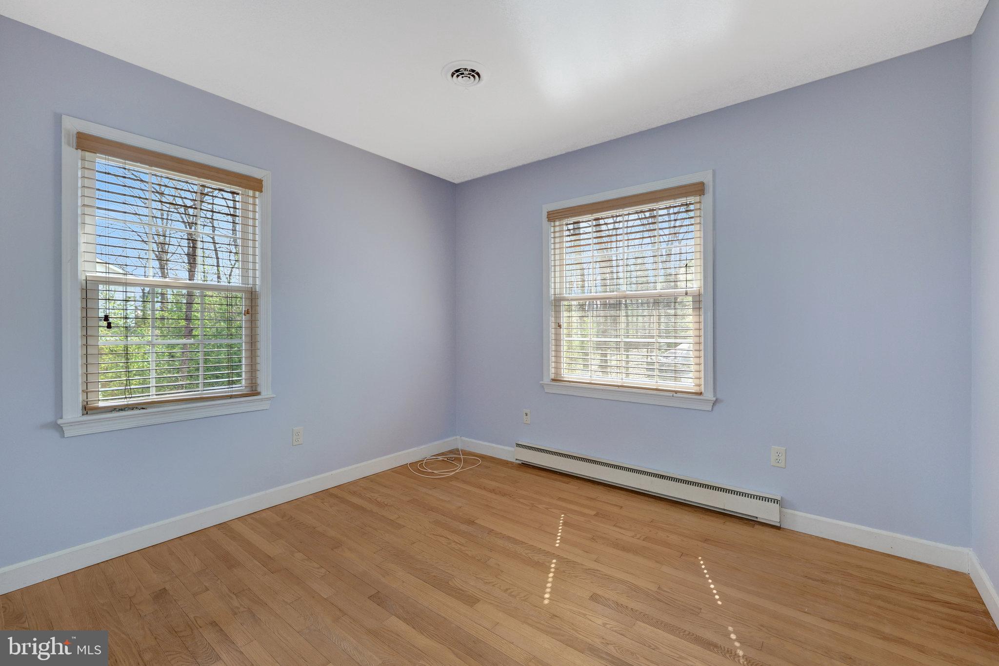 VALE SPRING WOODS - Residential