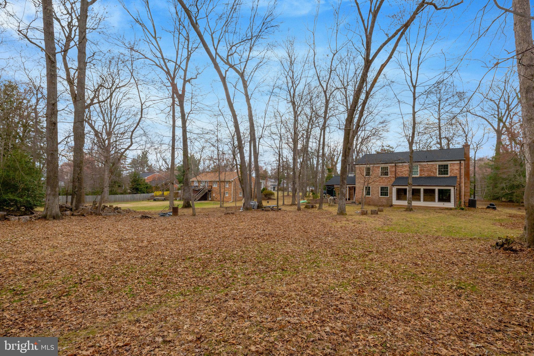 VALE SPRING WOODS - Residential