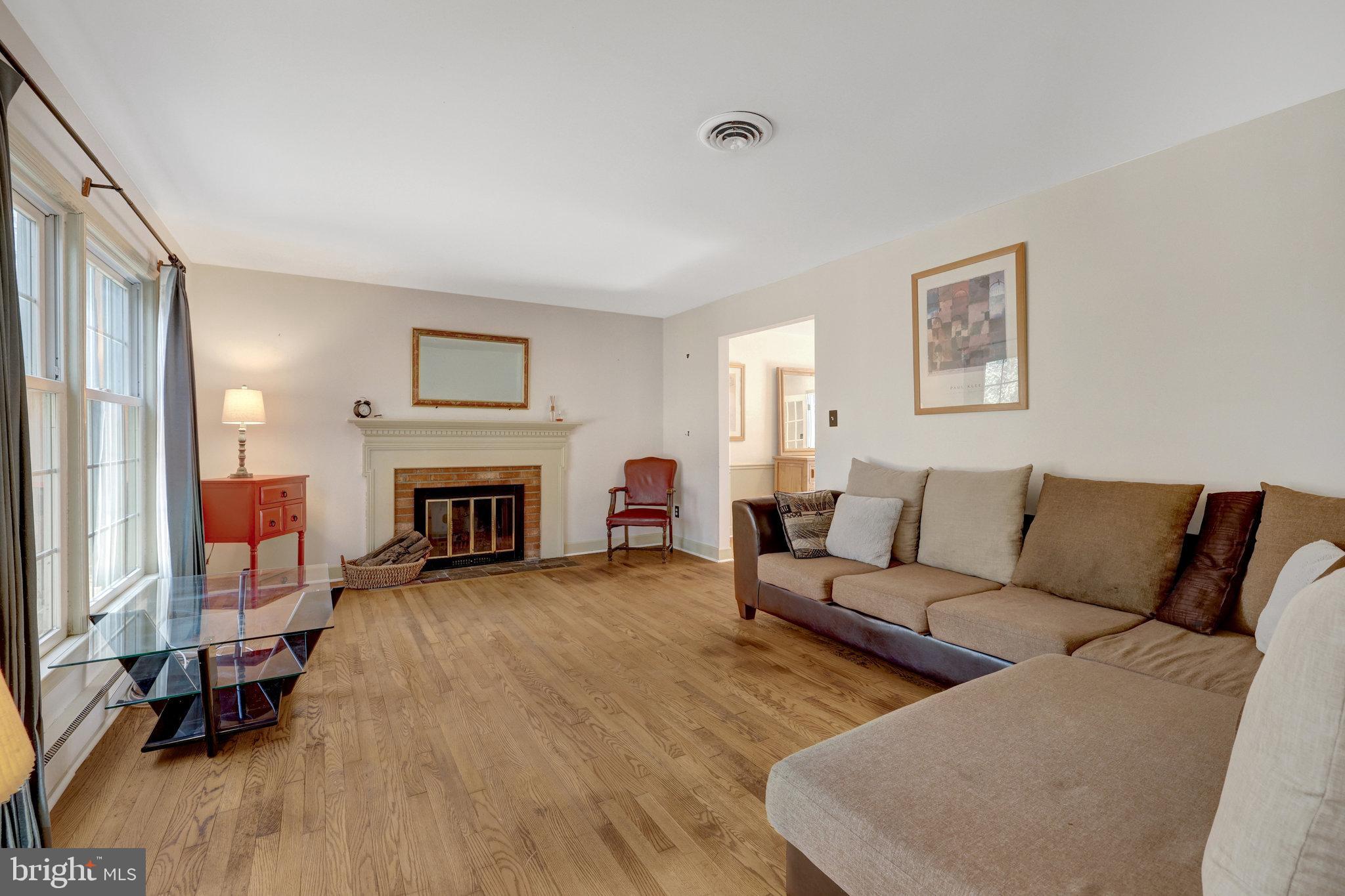 VALE SPRING WOODS - Residential