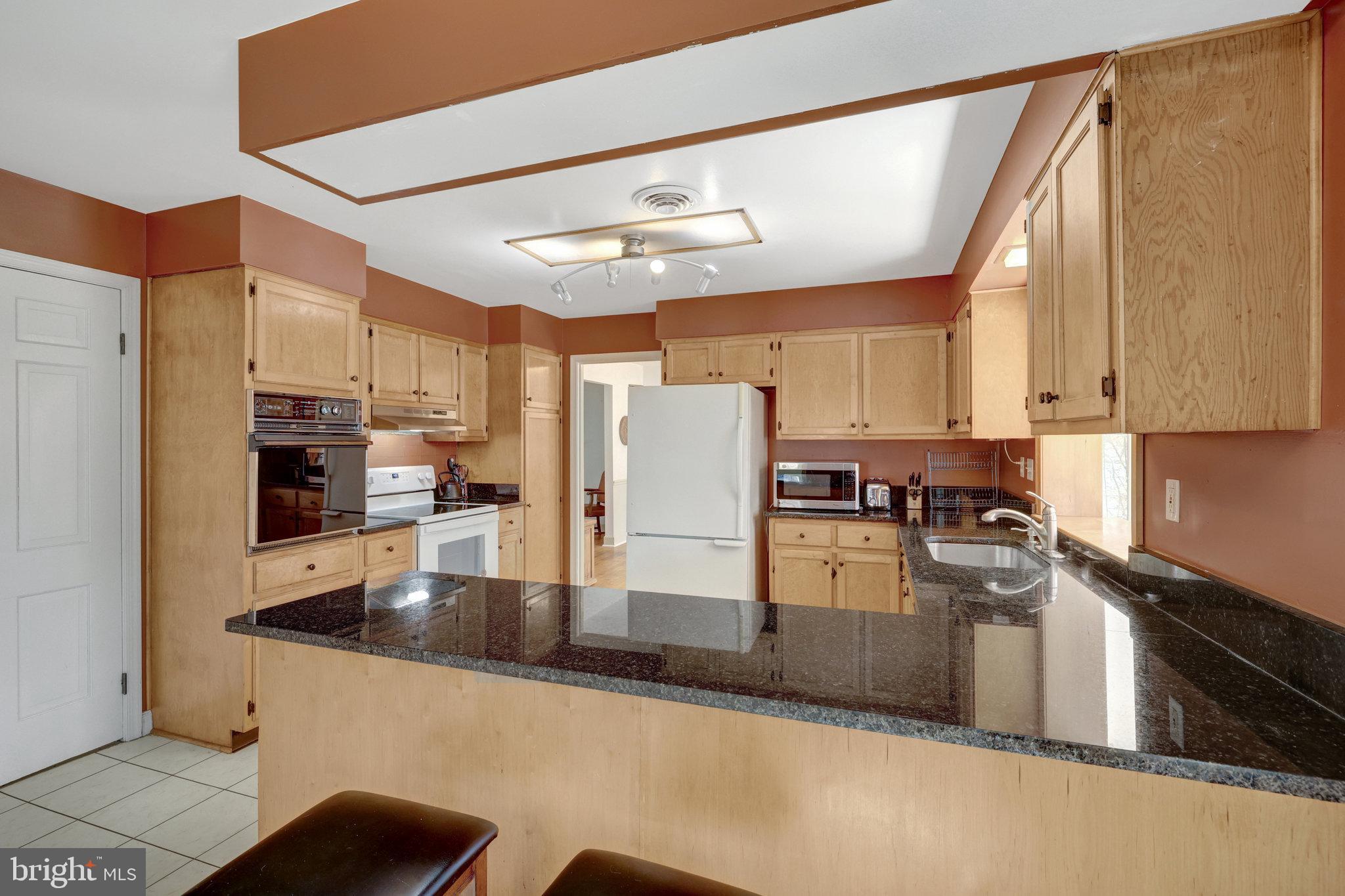 VALE SPRING WOODS - Residential