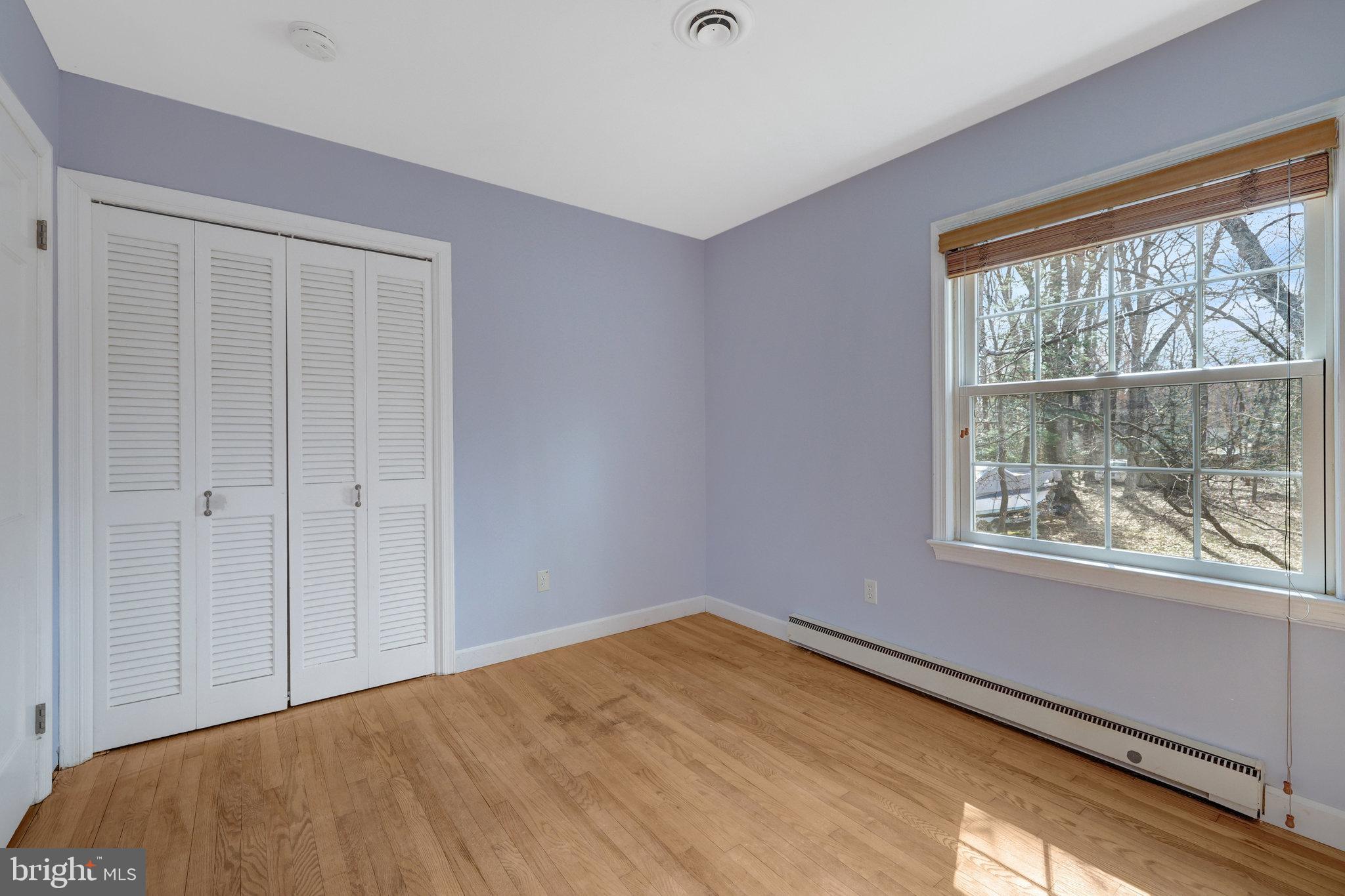 VALE SPRING WOODS - Residential