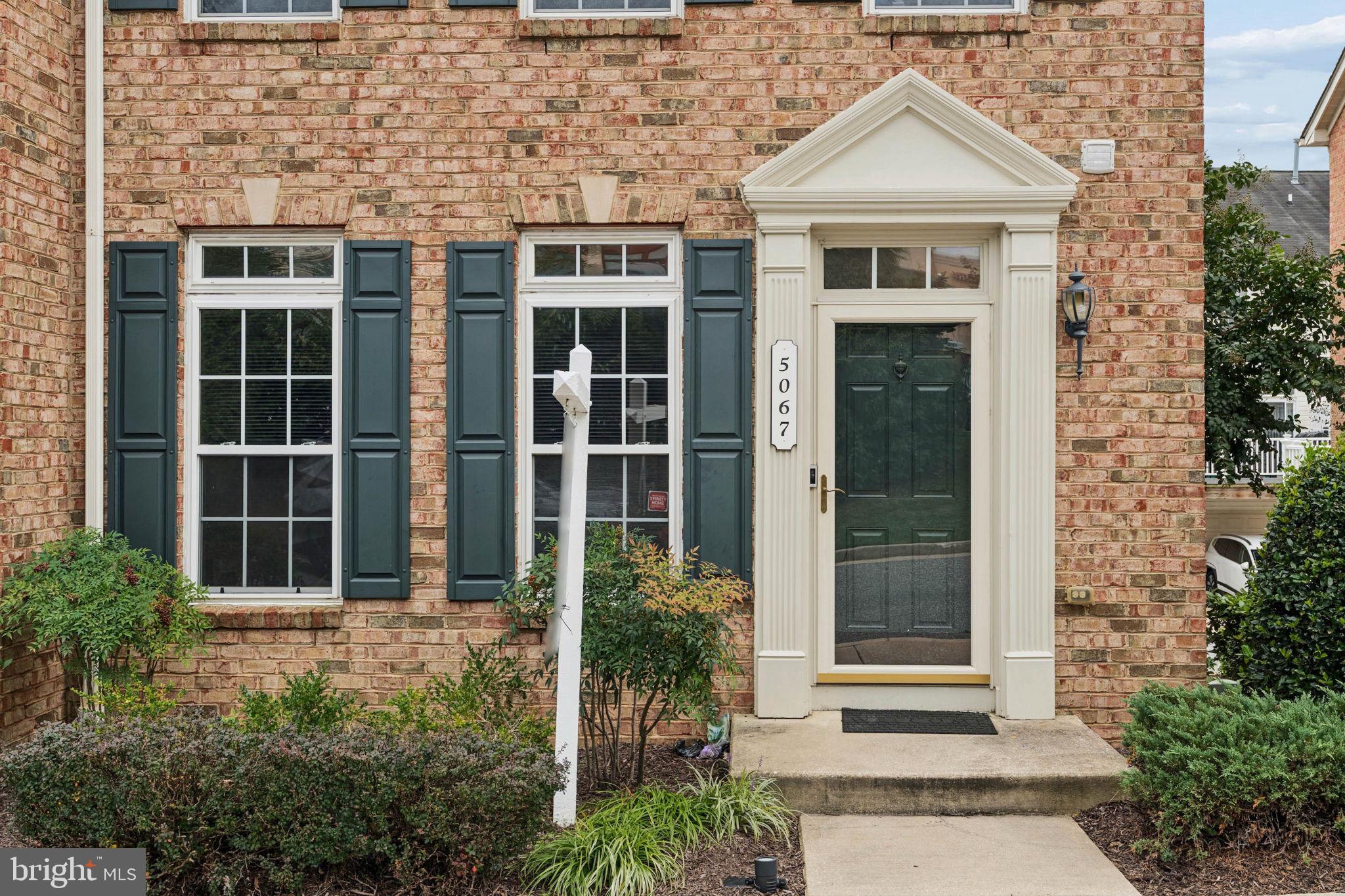 5067 CAMEO TERRACE 5067