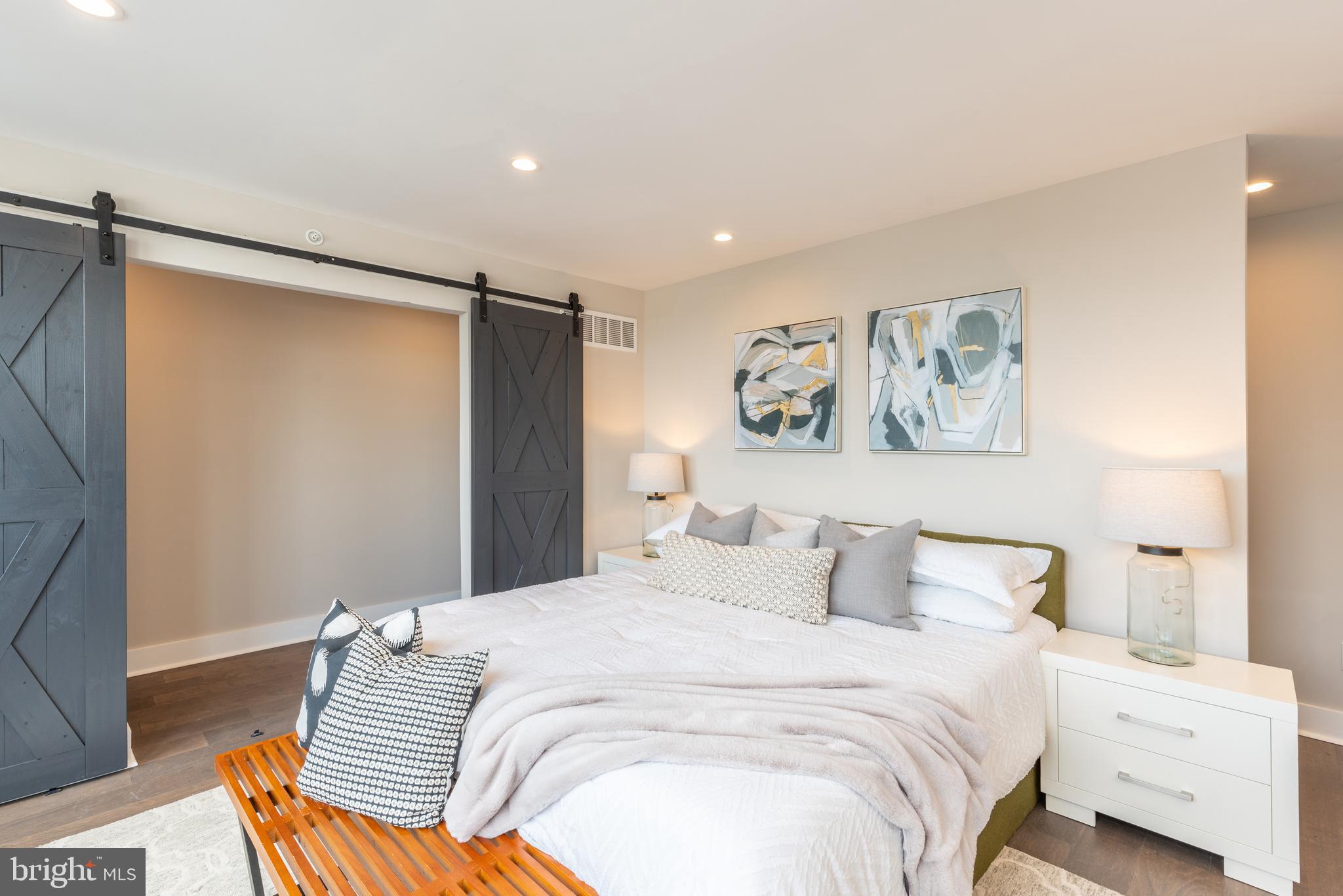 BELLA VISTA - Residential