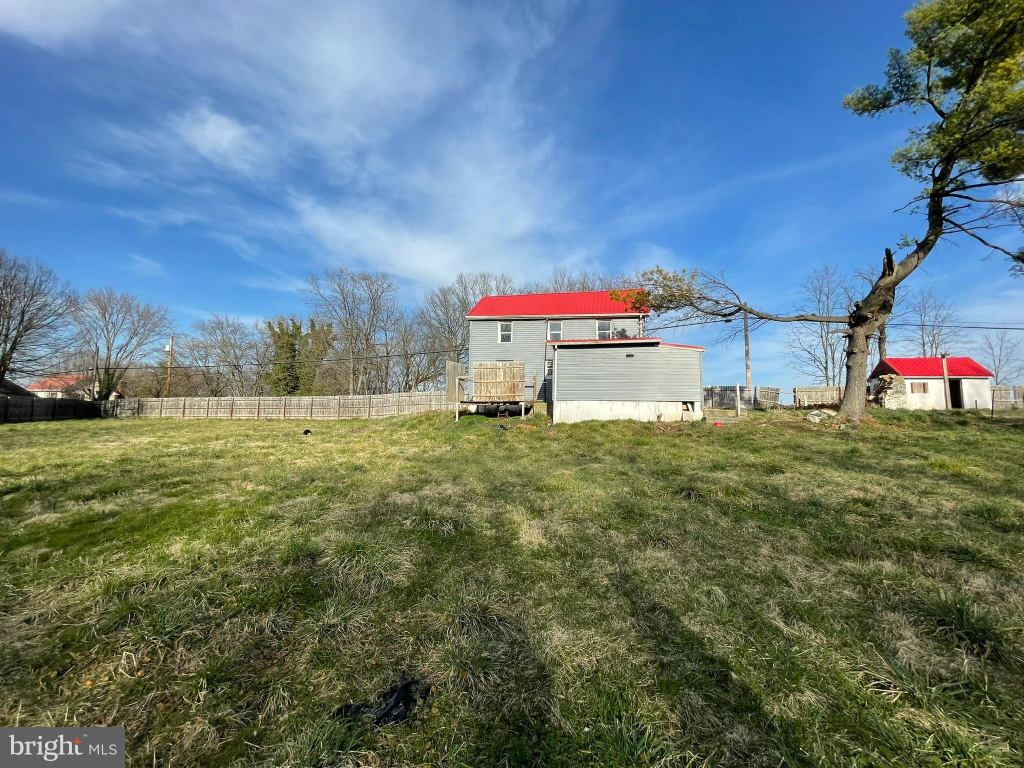 WILLIAMSPORT - Residential