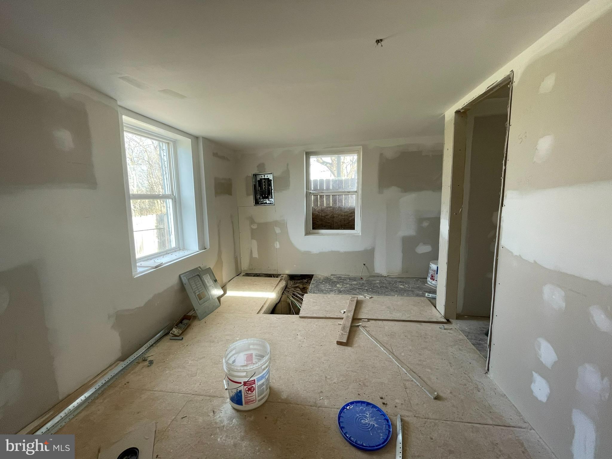 WILLIAMSPORT - Residential