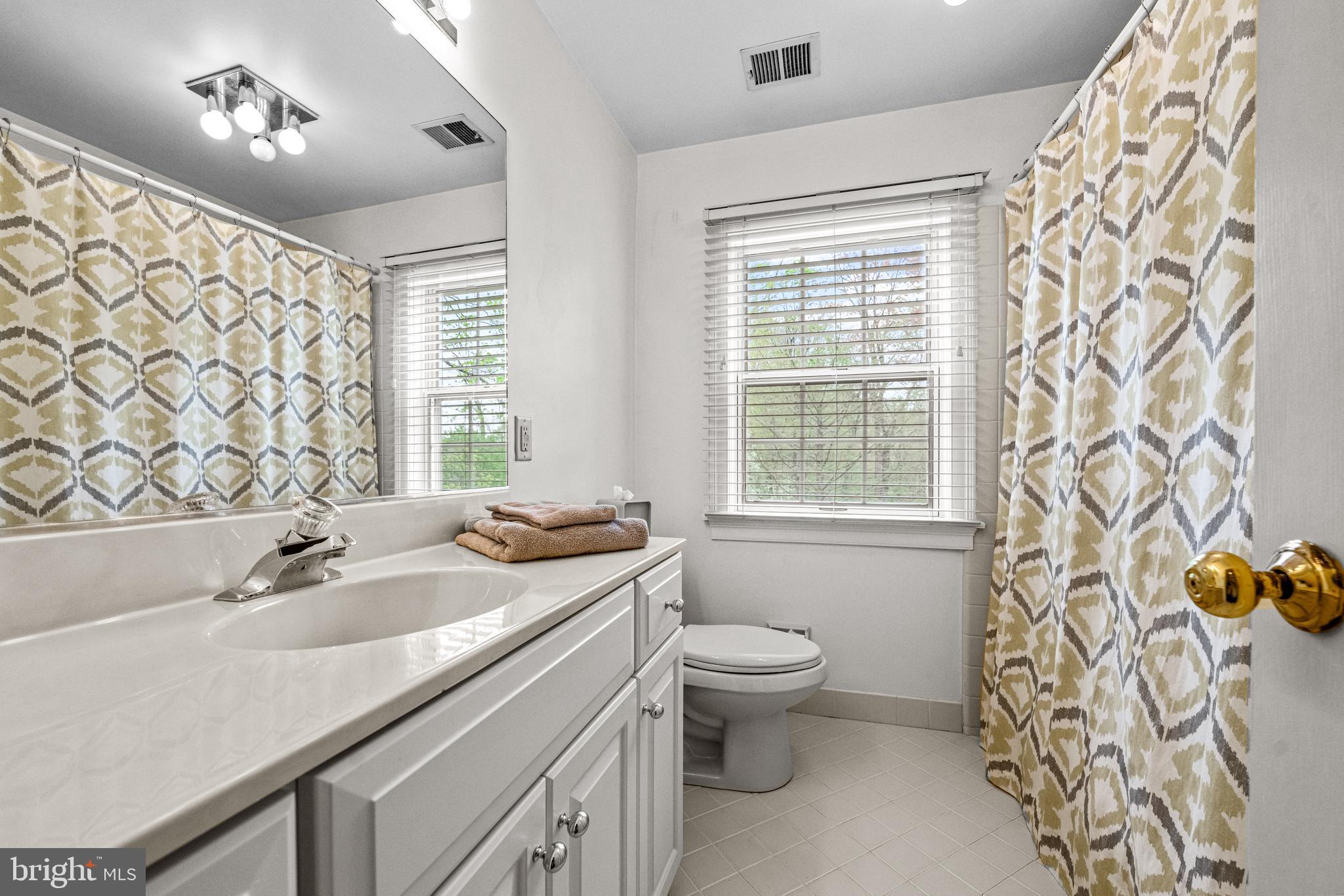 POND VIEW ESTATES - Residential