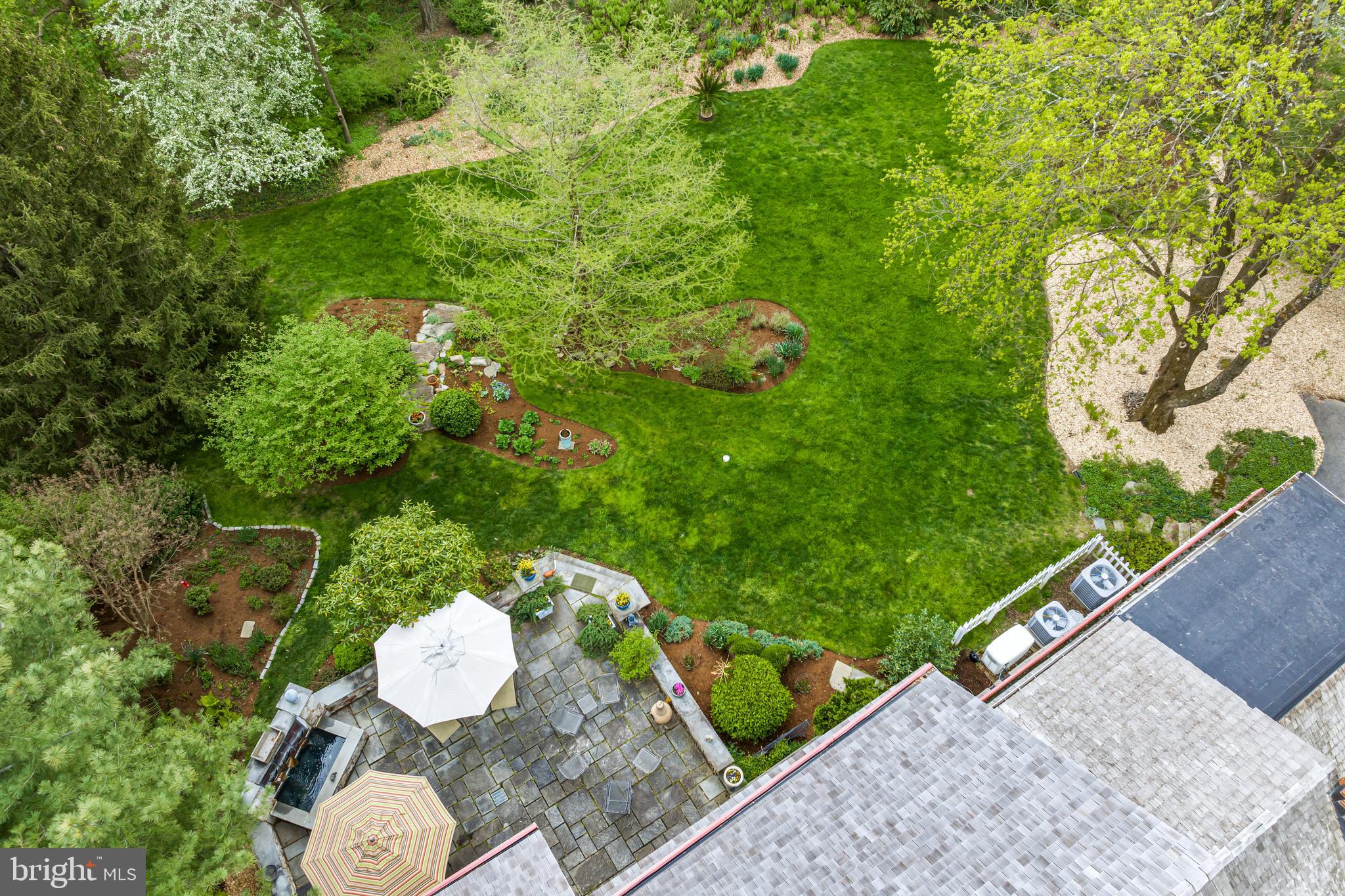 POND VIEW ESTATES - Residential