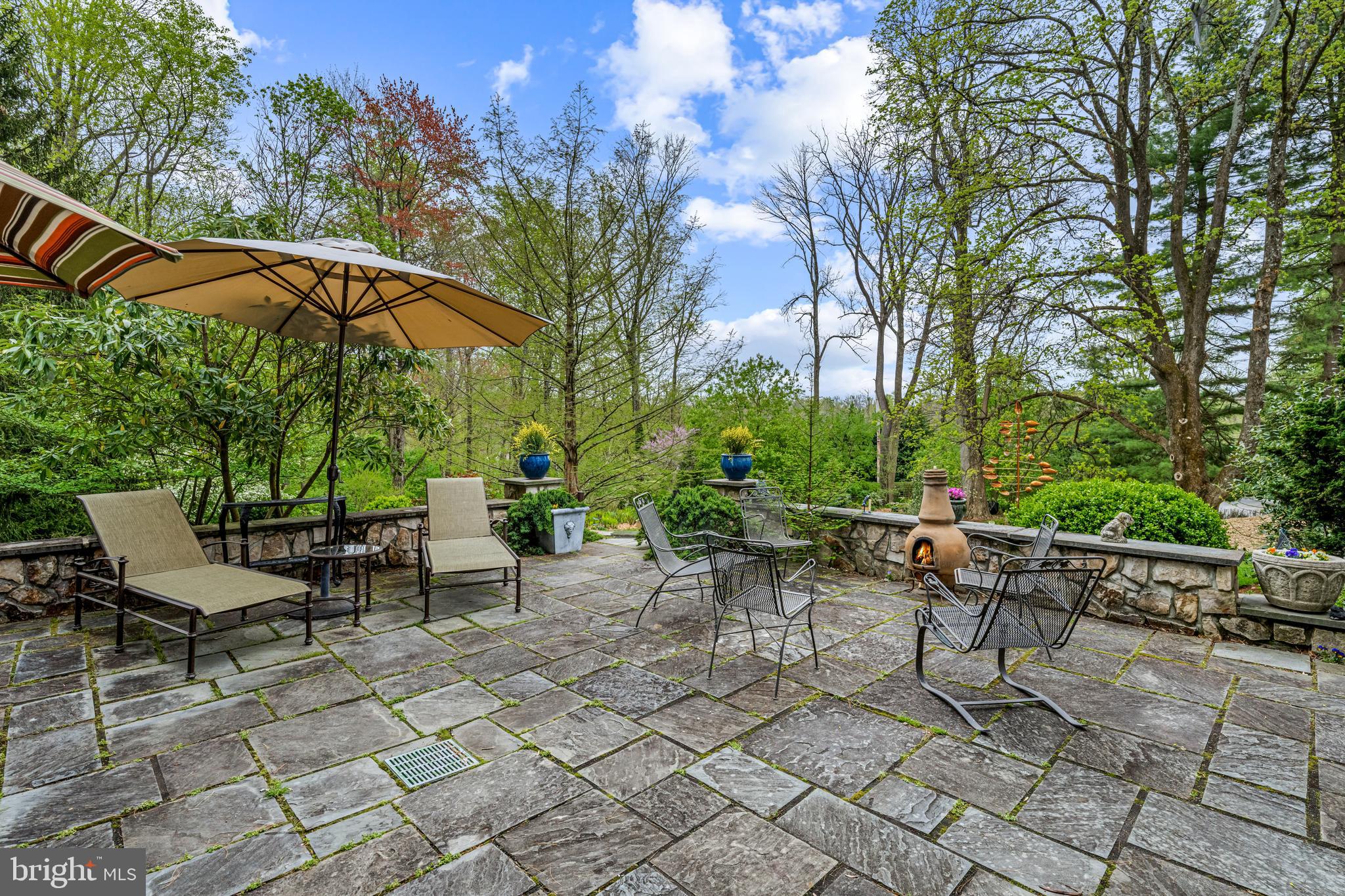 POND VIEW ESTATES - Residential