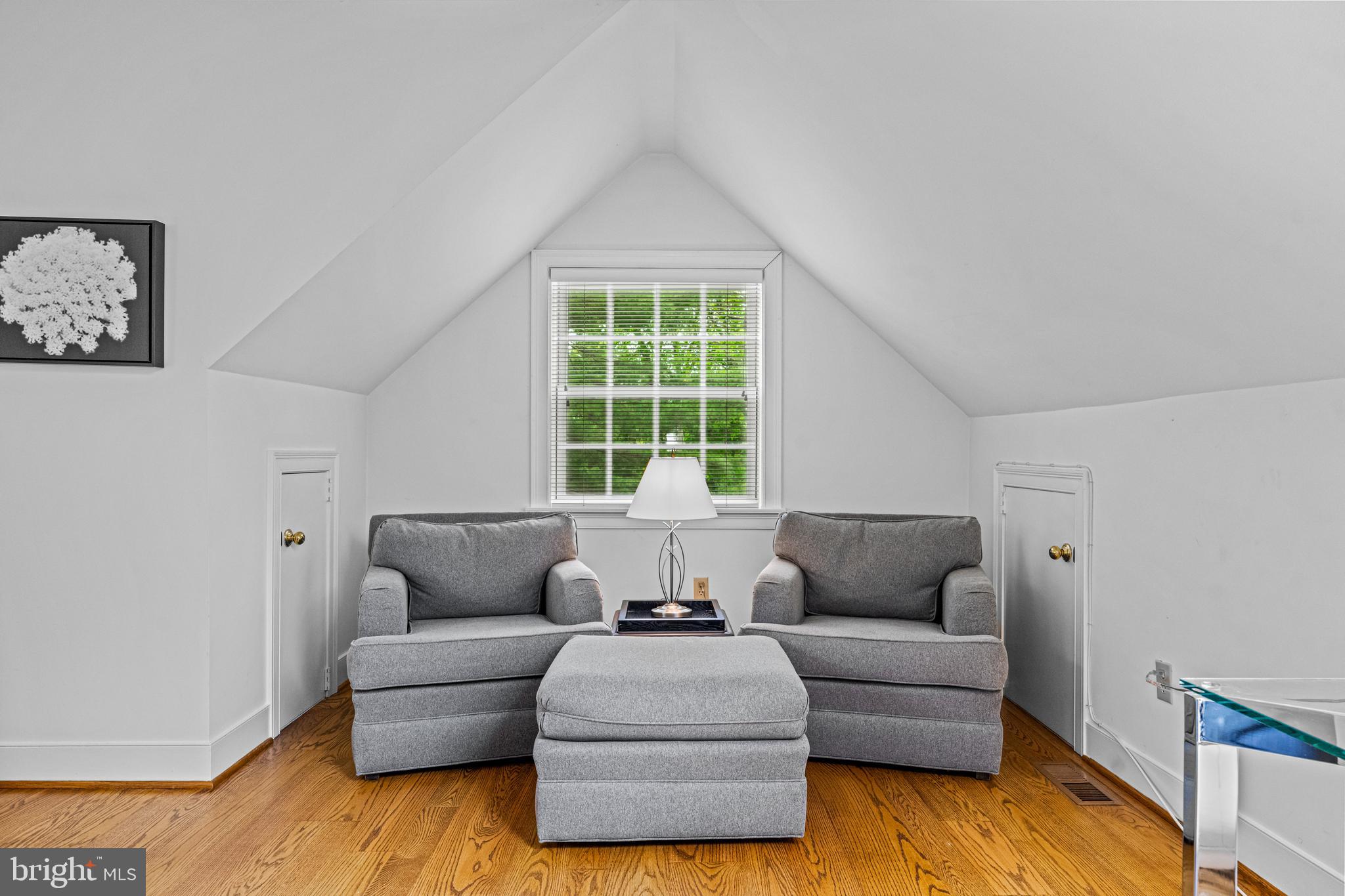 POND VIEW ESTATES - Residential