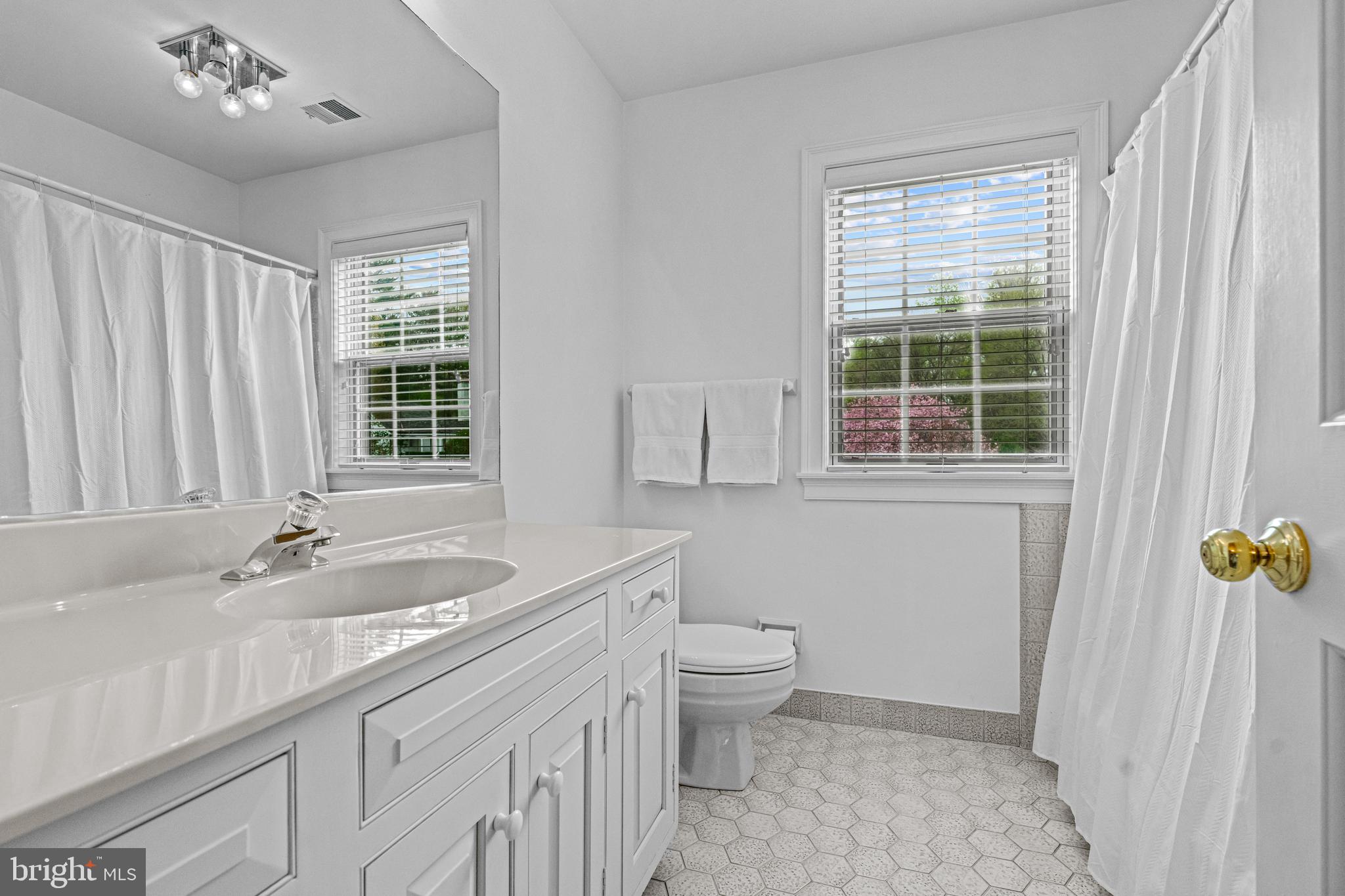 POND VIEW ESTATES - Residential