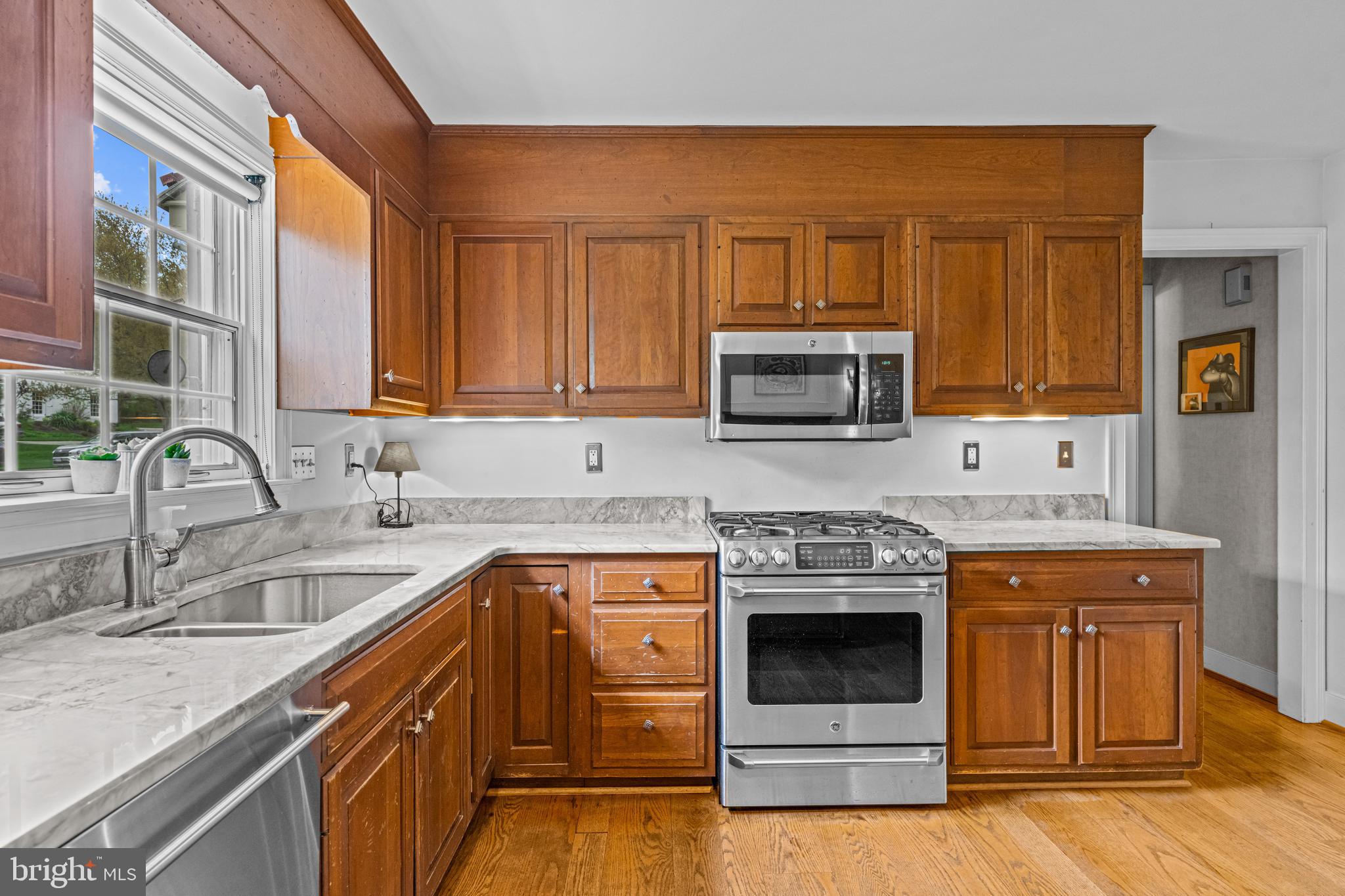 POND VIEW ESTATES - Residential